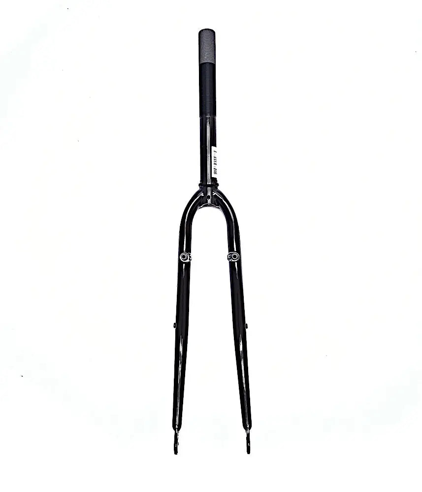 Voorvork 28 Hybride zwart met V-Brake nokken. 1 1/8 inch, balhoofdbuis 250mm. Schroefdraadlengte 145mm. - AE-trading