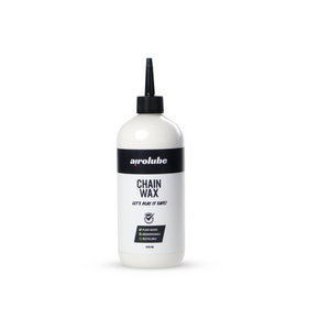 Airolube Chain wax 500ml, kettingwax voor optimale bescherming tegen water, vuil en stof. Geschikt voor alle weersomstandigheden. Biologisch afbreekbaar en samengesteld op basis van plantaardige formule. Verpakking is in zijn geheel te recyclen - AE-trading