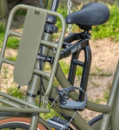 Mirage Kinderzadel 'Jantje' met bevestiging op framebuis, incl opklapbare voetsteunen. Universeel, past op vrijwel iedere dames fiets. Verstelbaar in hoogte, hoek en lengte. - AE-trading