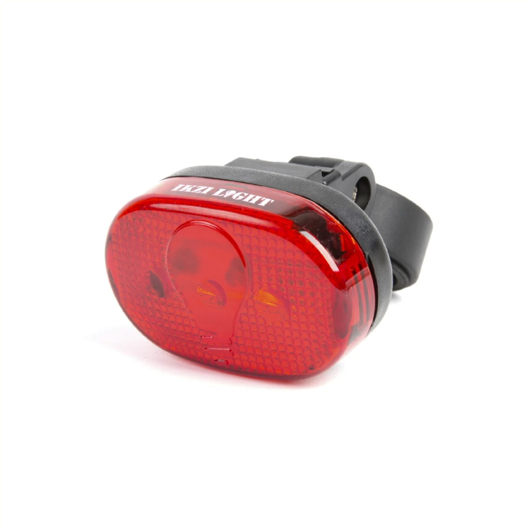 IkziLight achterlicht 3 leds ovaal rood(hangverpakking). - AE-trading