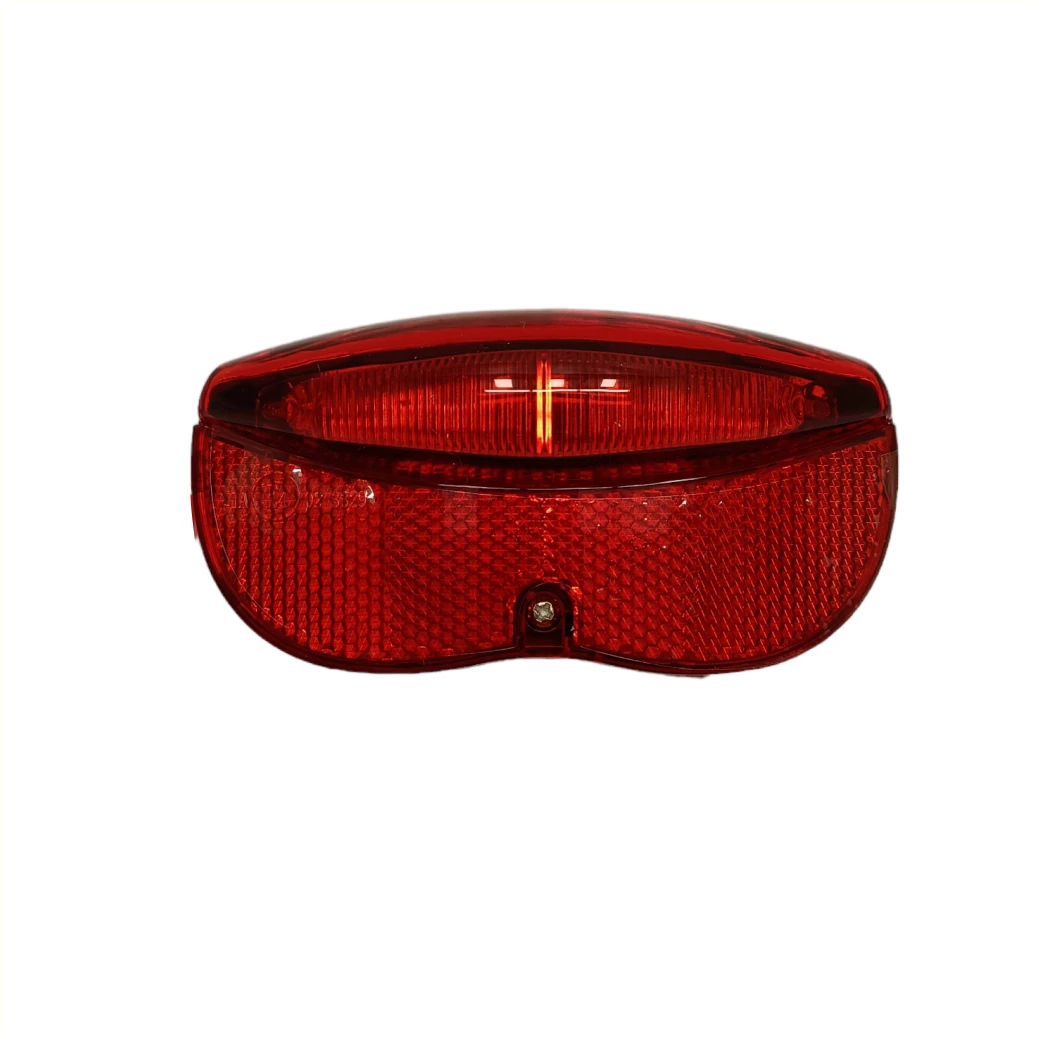 FALKX Nice S achterlicht LED. 3 leds, 220 graden zichtbaar, 80mm drager montage, inclusief batterijen (werkplaatsverpakking) afm. 128x45x28mm - AE-trading