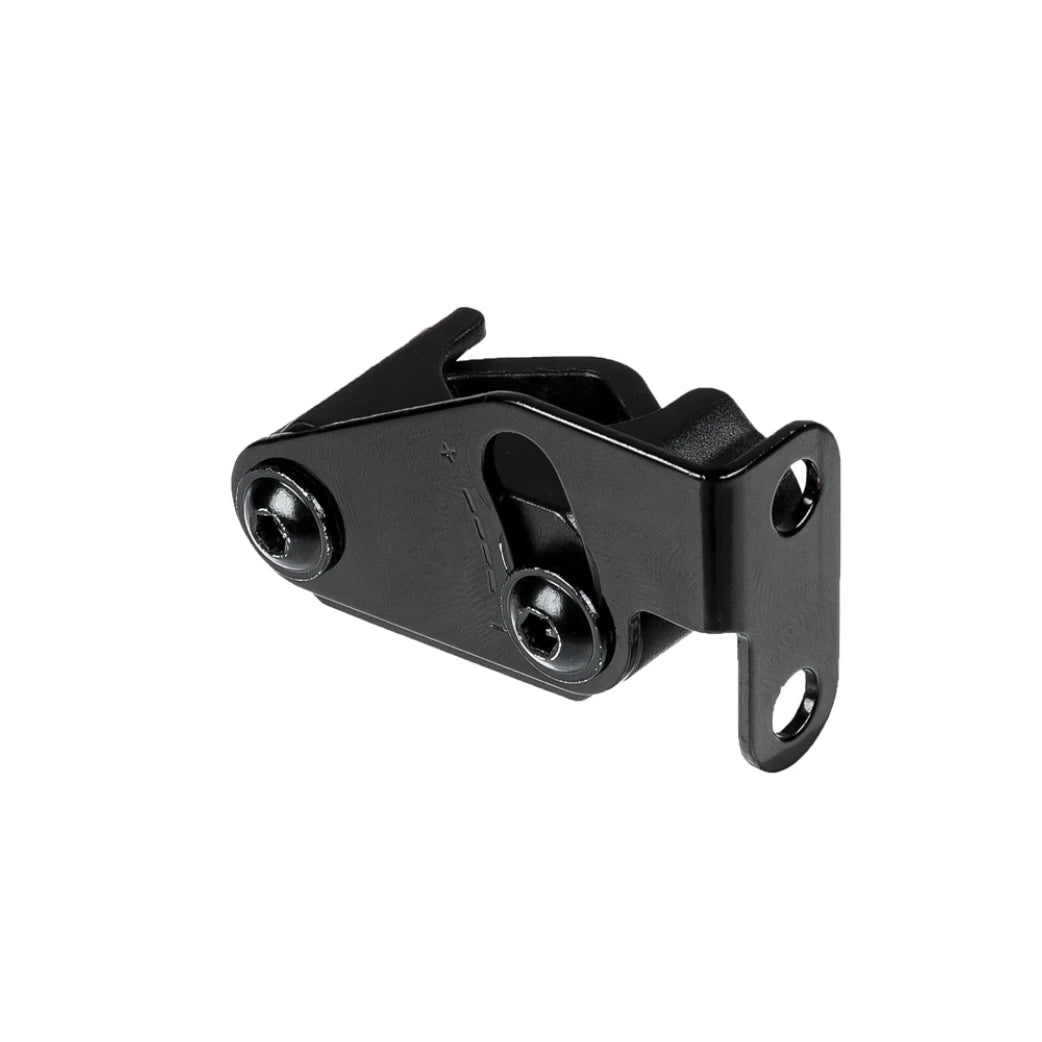 Axa bracket om het AXA Nyx batterij achterlicht te monteren op de staande achtervork - AE-trading