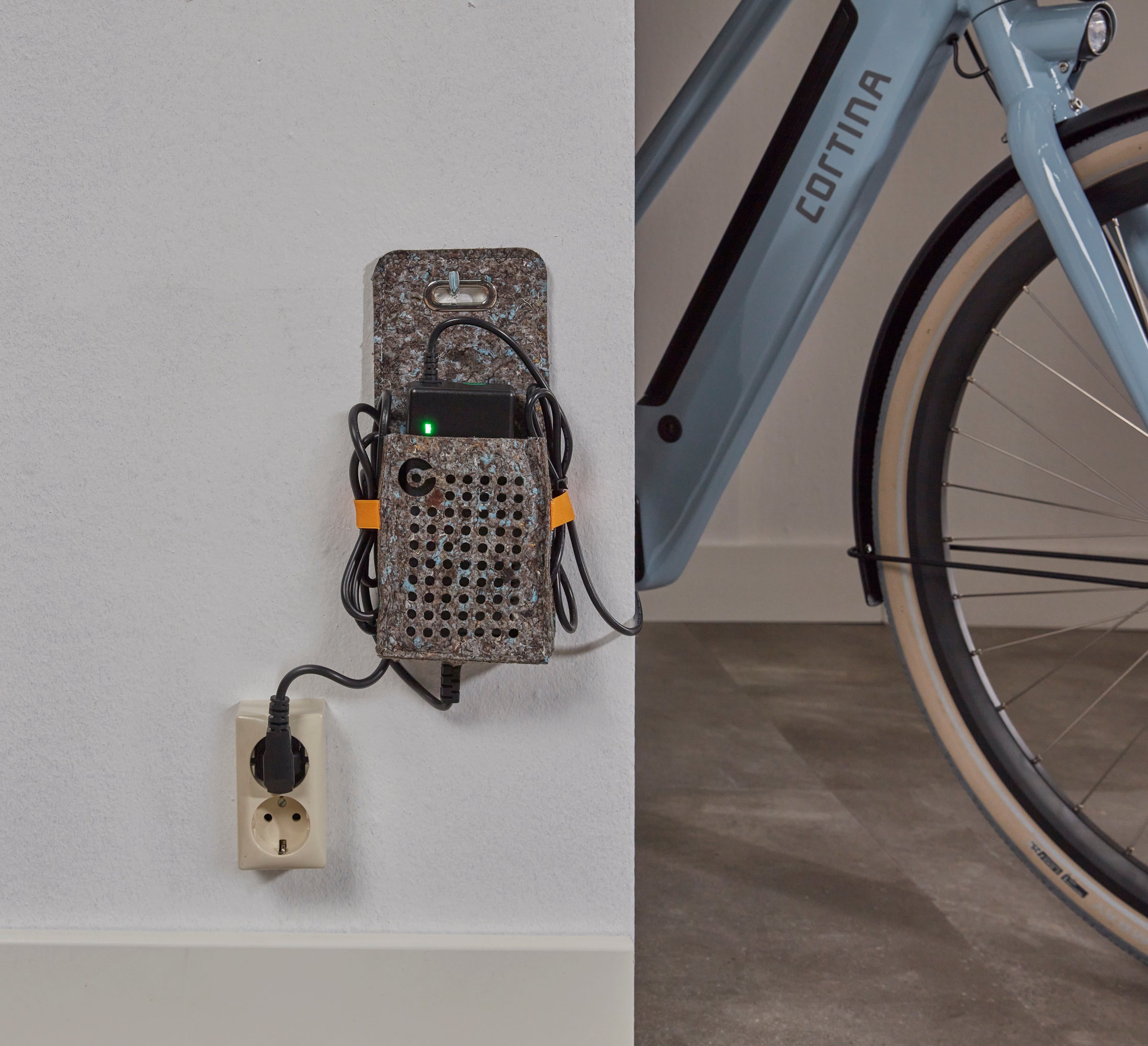 Cortina Venice Acculaderhouder (universeel) - AE-trading