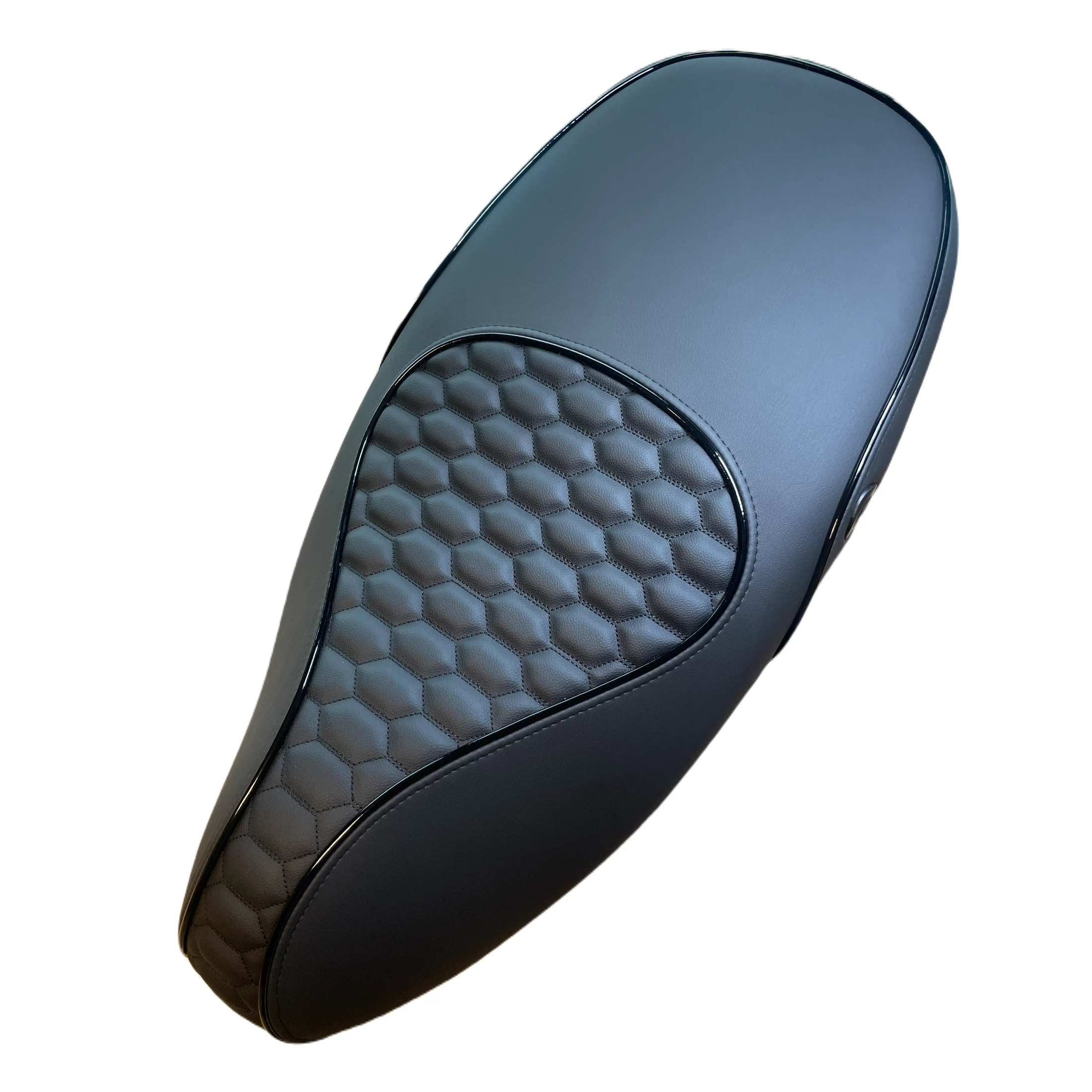 Custom zadel Vespa Sprint Primavera RS black on black - high quality