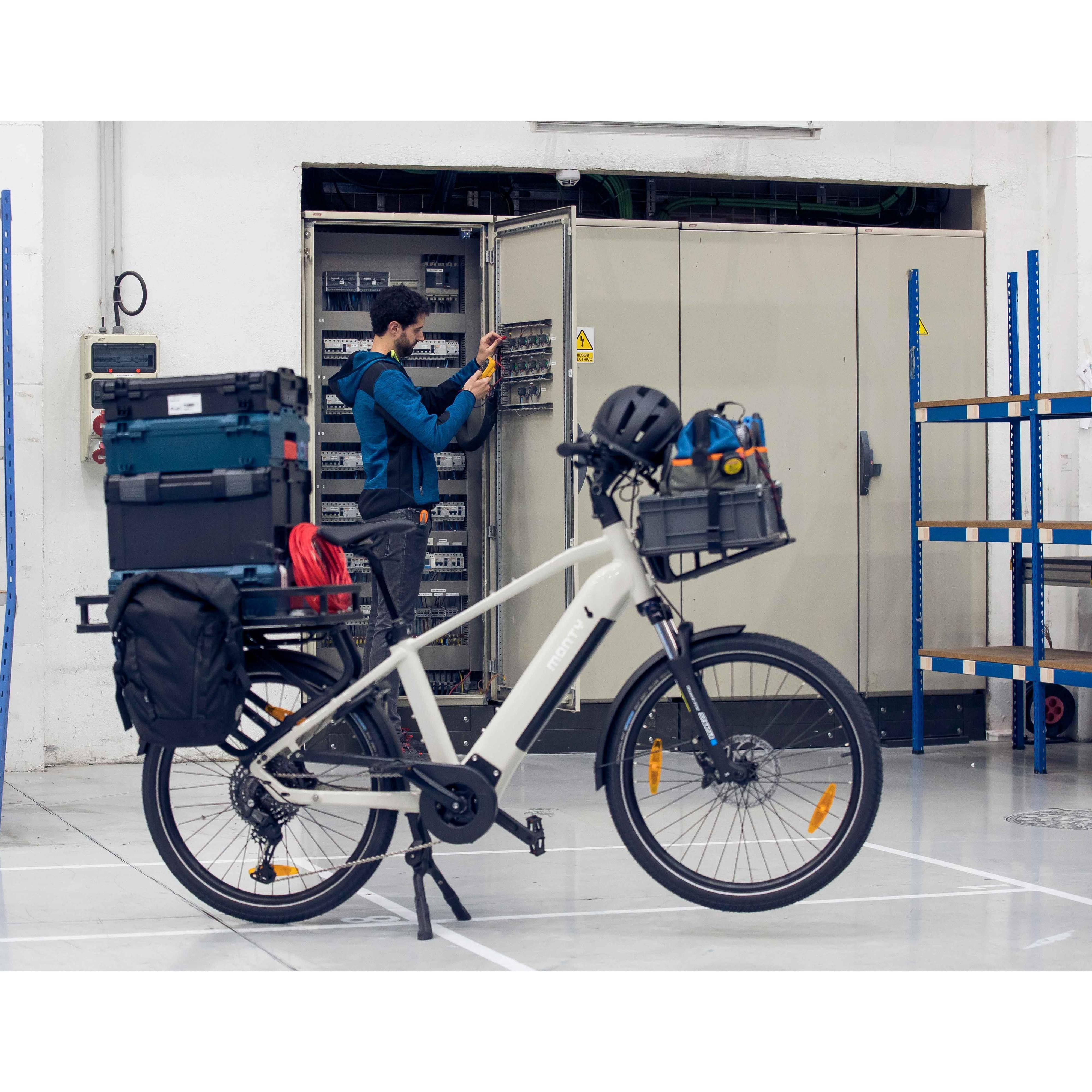 Monty Cargo V6 Strada - Glossy White - Elektrische Longtail - AE-trading