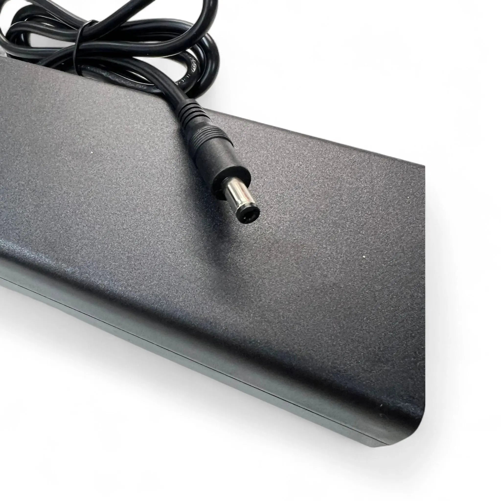 Oplader OUXI Nieuw Model (2025) – Origineel – 4-pins – 54.6V – Voor 48V Ouxi accu’s - AE-trading