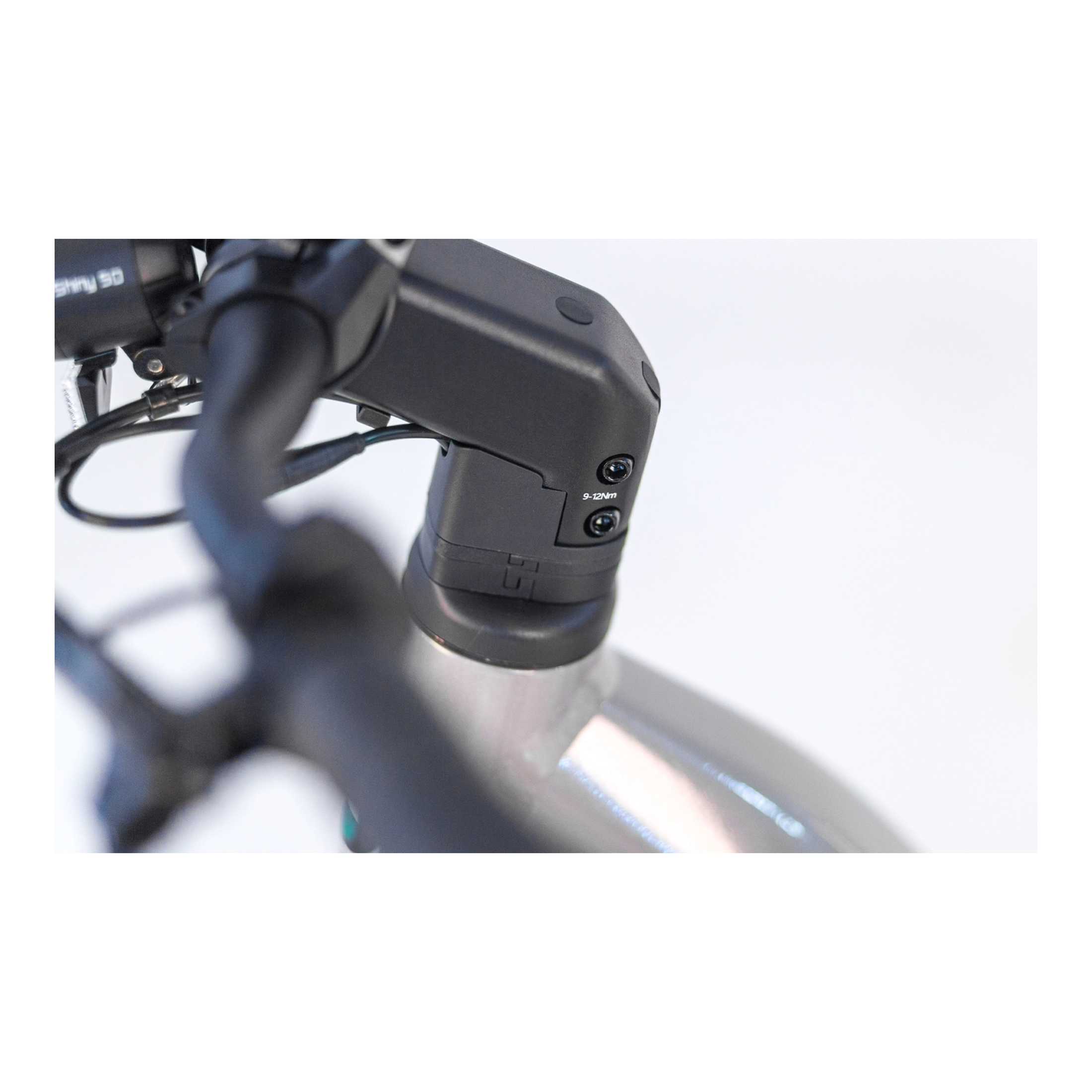 Puch E-Felice N7 - Elektrische Fiets - Aluminium Grijs - Belt Drive - 48cm - Lage Instap - 720Wh Accu Capaciteit - 250W Ananda Middenmotor - Hydraulische Remmen