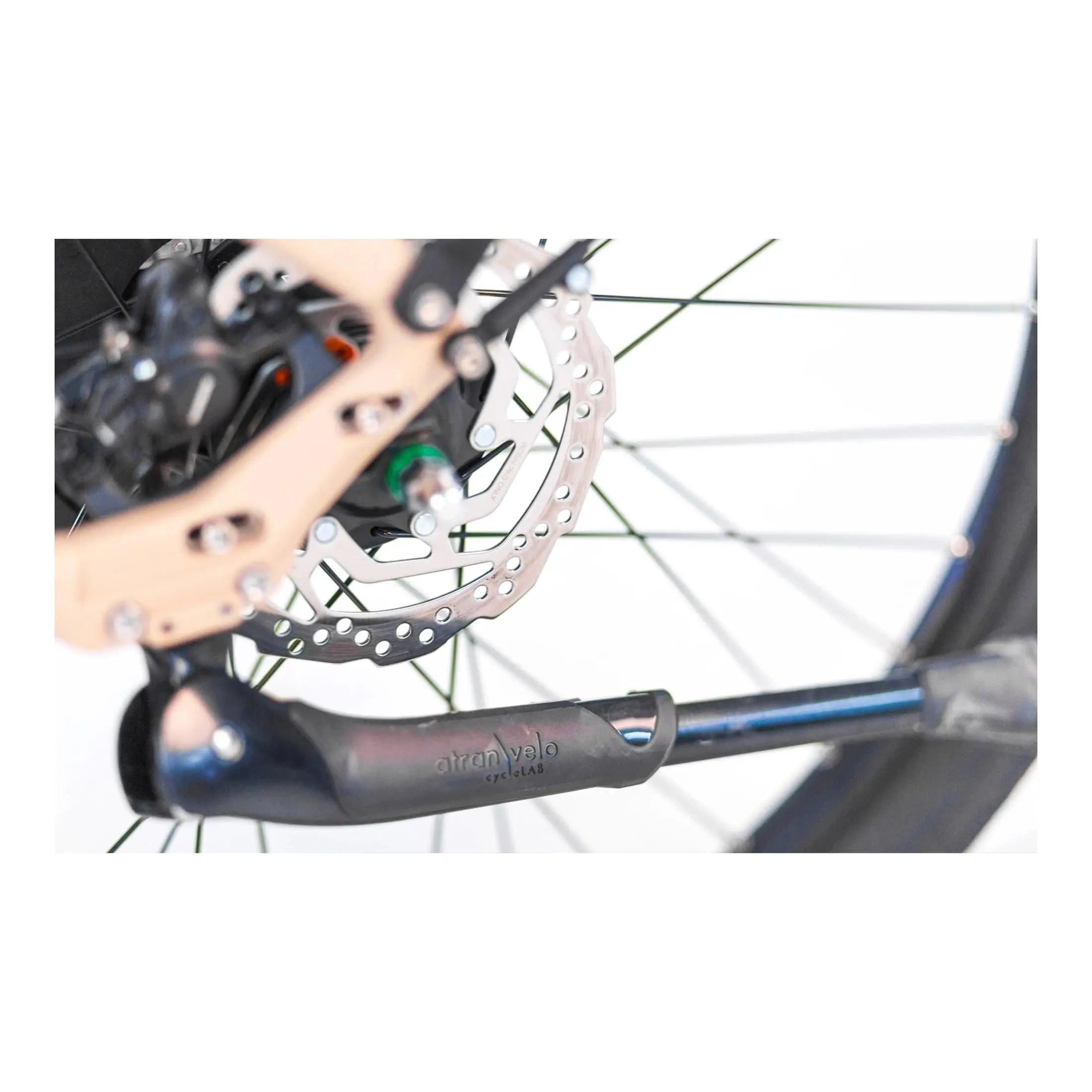 Puch E-Felice N7 - Elektrische Fiets - Mat Beige - 48cm - Lage Instap - 720Wh Accu Capaciteit - 250W Ananda Middenmotor - Hydraulische Remmen - Shimano Nexus 7 Versnellingen - AE-trading