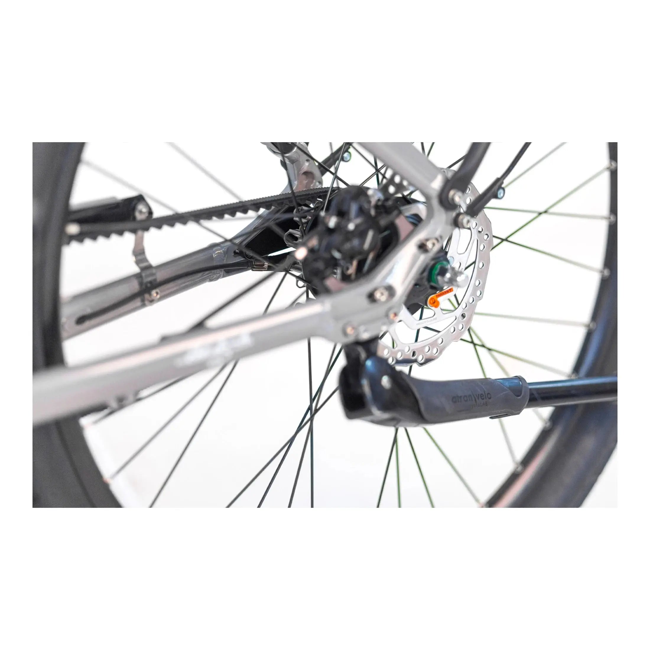 Puch E-Felice N7 - Elektrische Fiets - Mat Zwart- Belt Drive - 56cm - Hoge Instap - 720Wh Accu Capaciteit - 250W Ananda Middenmotor - Hydraulische Remmen - AE-trading