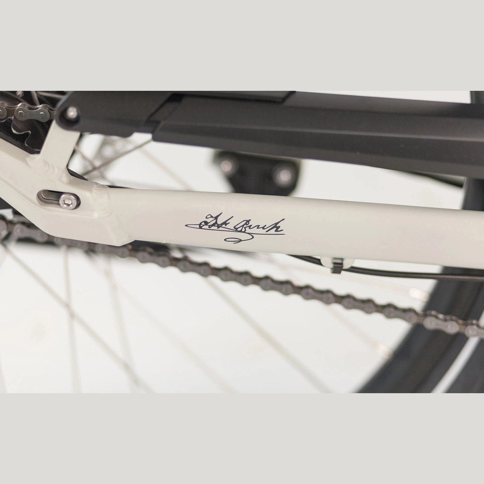 Puch E-Modern SUV N7 Elektrische Fiets - Silk Grey - Damesfiets - E-bike