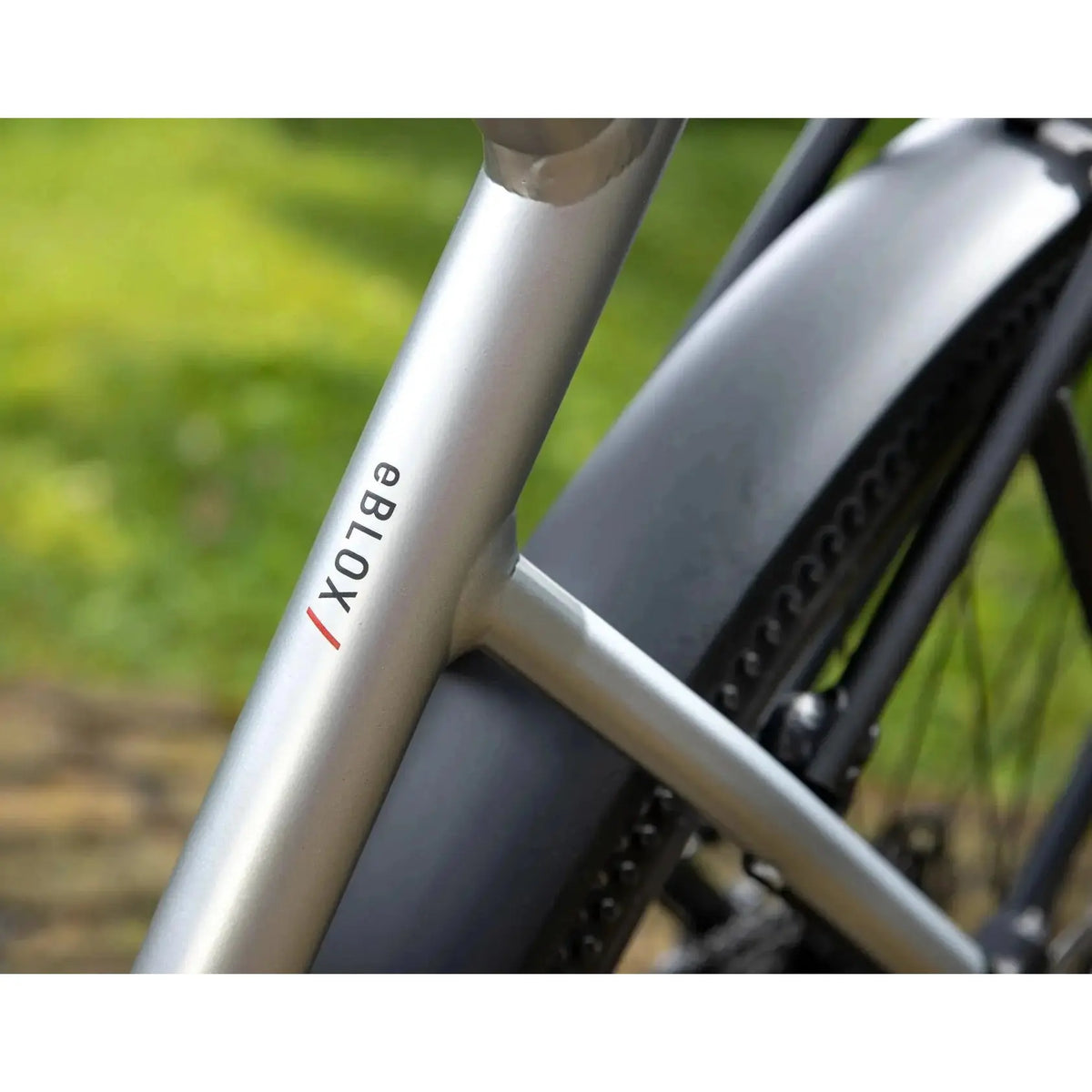 Superior eBlox 6.5 - Matte Dark Chrome / Black - 44cm - Lage Instap - AE-trading