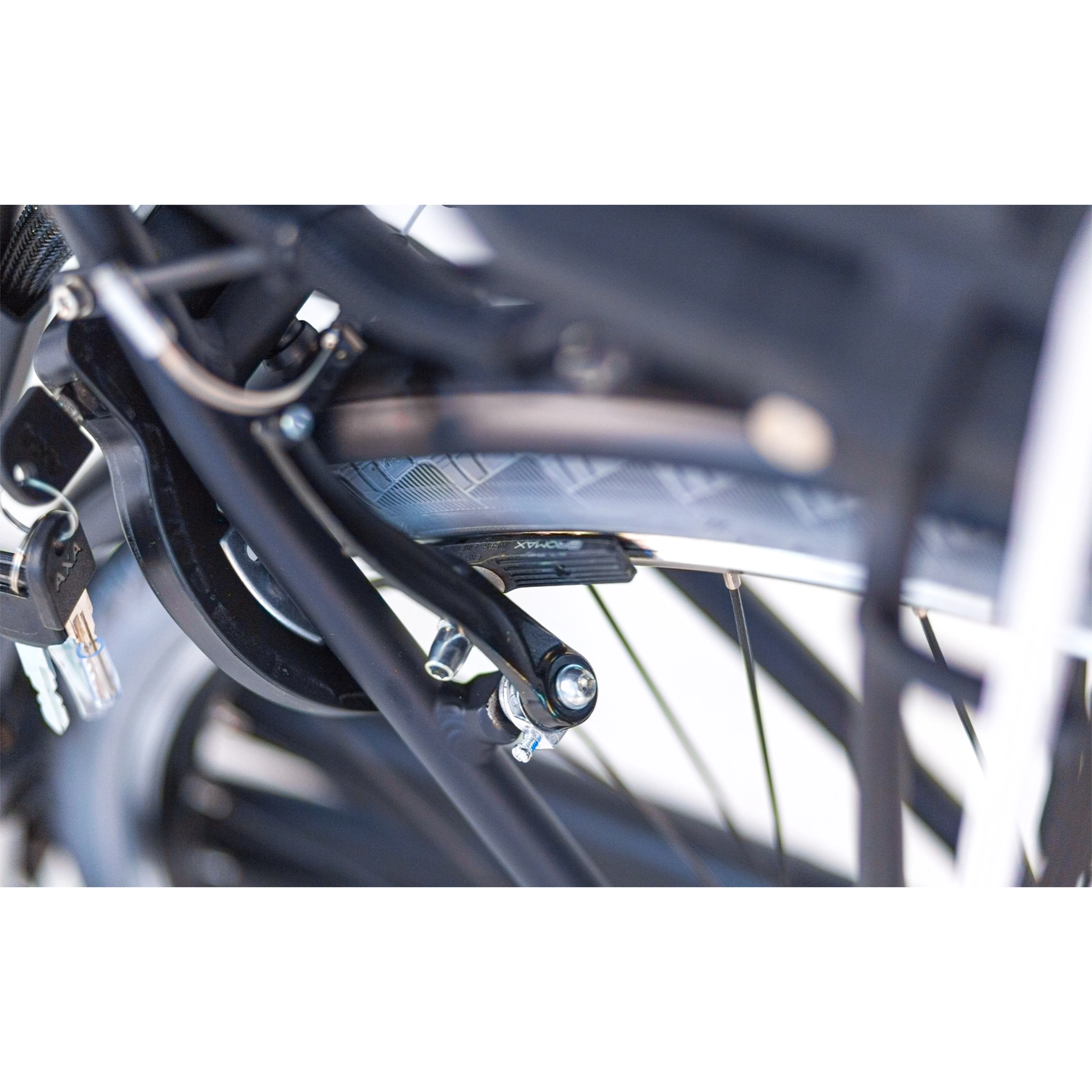 Tomos EB 06 - Elektrische Fiets - Mat Zwart - 28 inch - 55 cm - Accu 522Wh - 250W Ananda Voorwielmotor - Shimano Nexus 7 Versnellingen - V-Brake Remmen