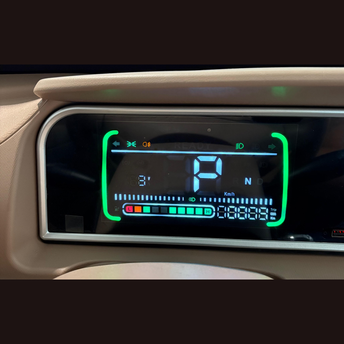 Tomos EC01 – Elektrische Brommobiel – Microcar 45 km/u – 2500W Motor – 100 km Actieradius – 2-zitter met Luxe Uitvoering - Wit