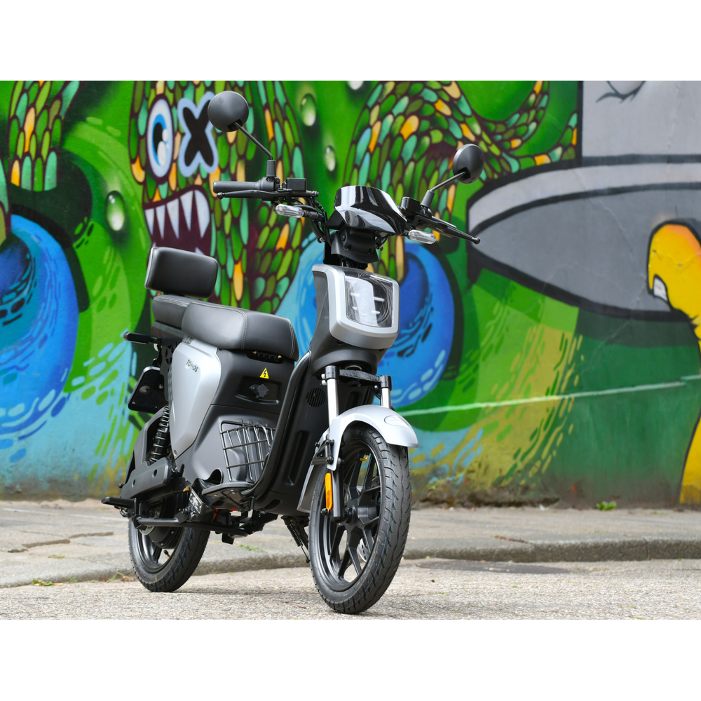Tomos ES 01 – Mat Zwart – Elektrische Scooter – 1000W Motor – 60V/25Ah Accu – 25 km/u - AE-trading