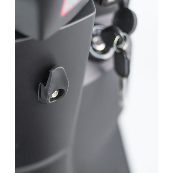 Tomos GS 01 – Mat Zwart – Euro 5+ Benzinescooter – 49cc – 2,1 kW – CVT – LED-verlichting – 10 inch wielen - AE-trading