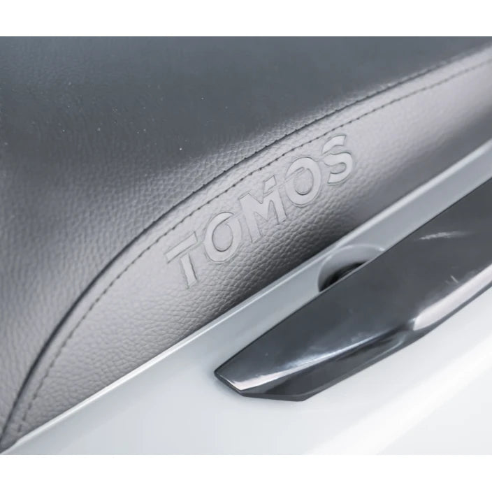 Tomos GS 02 – Grijs – Euro 5+ Benzinescooter – 49cc – 1,9 kW – CVT – LED-verlichting – 16/14 inch wielen - AE-trading