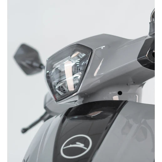 Tomos GS 02 – Grijs – Euro 5+ Benzinescooter – 49cc – 1,9 kW – CVT – LED-verlichting – 16/14 inch wielen - AE-trading