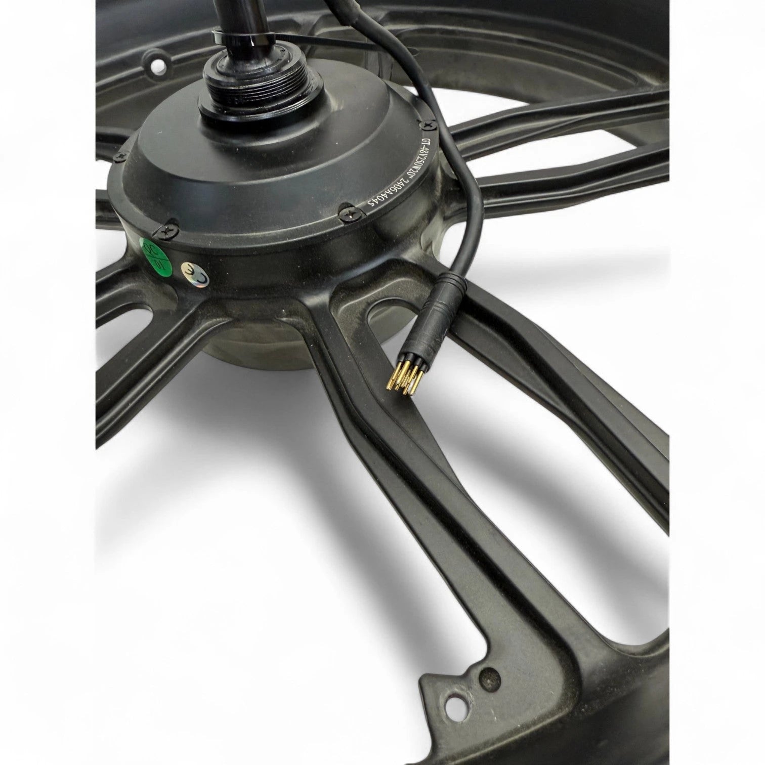 Velg met Motor Ouxi C80 V8, H9, C90 Nieuw Model met Zwarte Kabel Rechterzijde - AE-trading