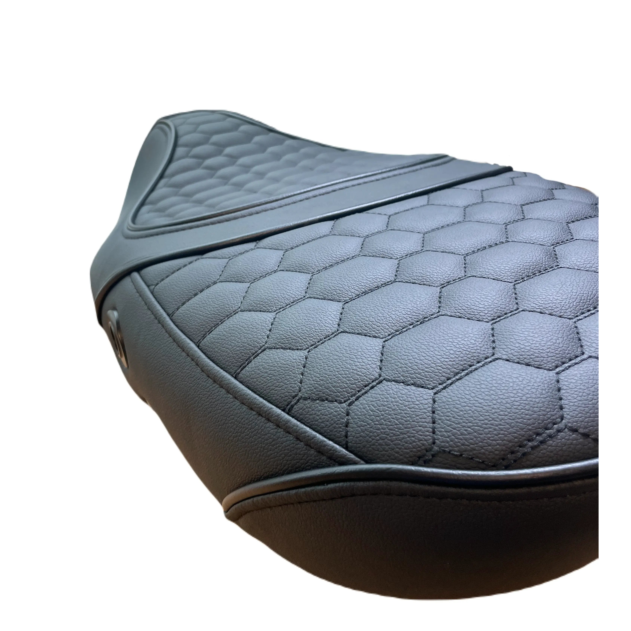 Vespa Sprint Custom Dubbelzits Zadel in BMW M Competition Black on Black - Hoogwaardig