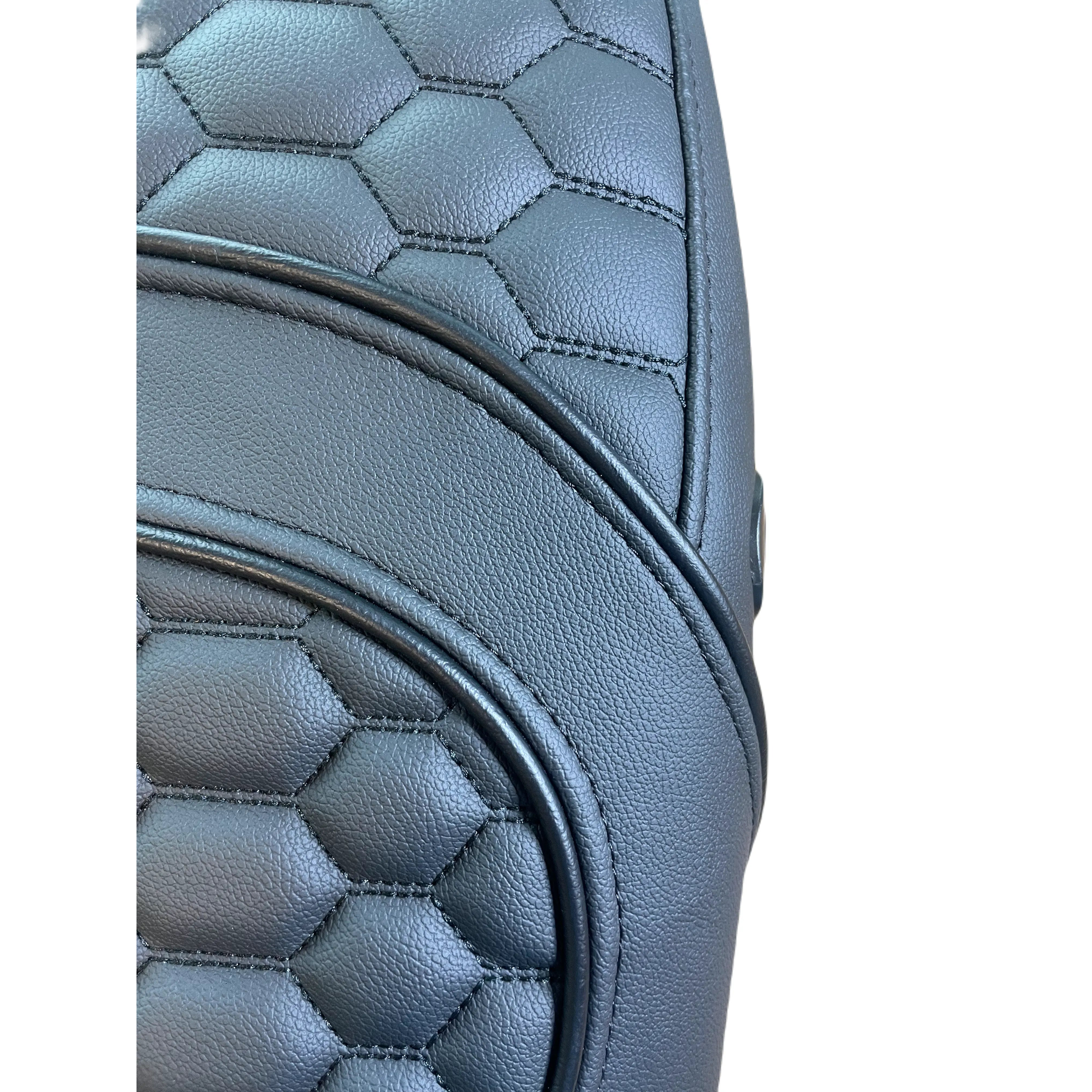 Vespa Sprint Custom Dubbelzits Zadel in BMW M Competition Black on Black - Hoogwaardig