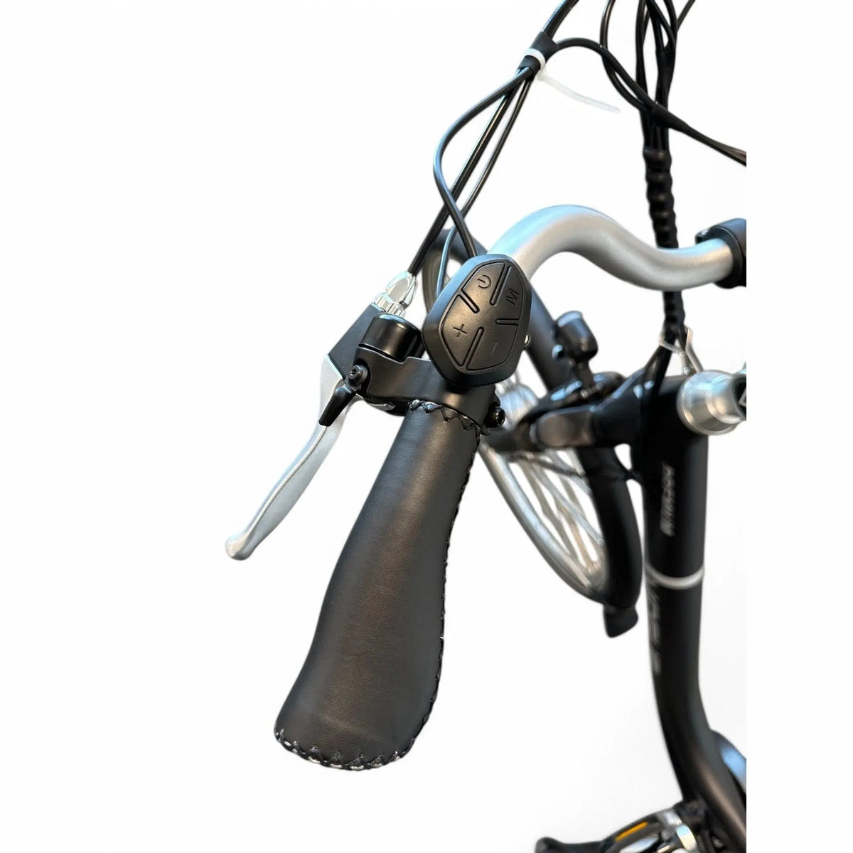 Vogue Premium Elektrische Fiets - Mat Zwart - 48 cm - Lage Instap - AE-trading