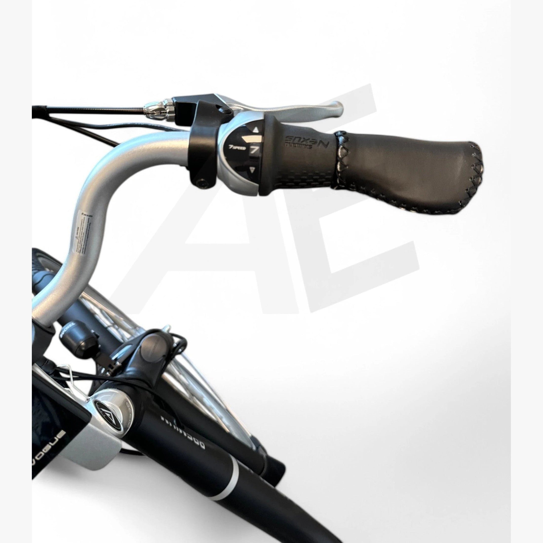 Vogue Premium Elektrische Fiets 7SP 53cm Lage Instap - Mat Zwart - AE-trading