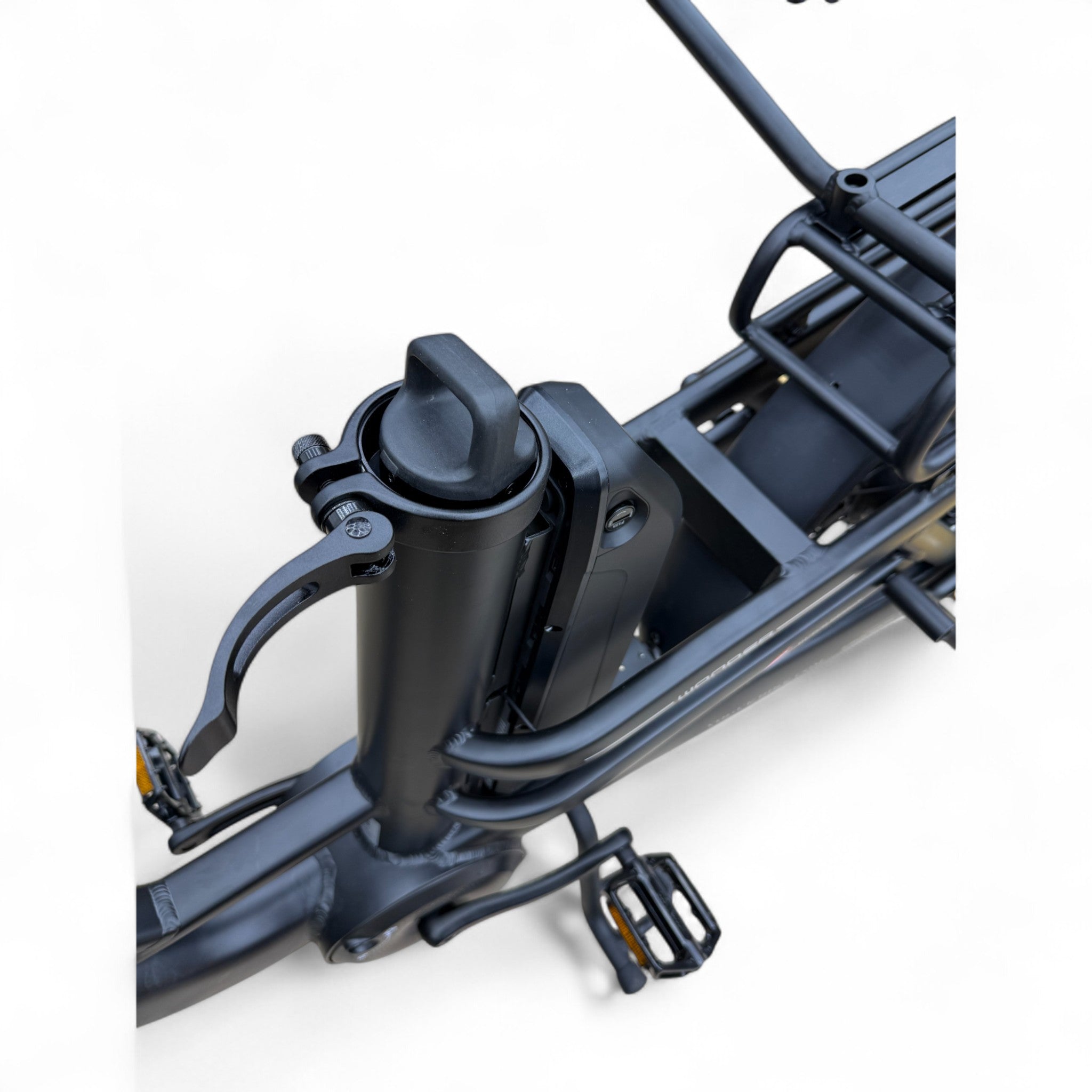 Vogue Wonder Longtail – Elektrische Longtail Bakfiets – Zwart - 24 inch – 180 kg Draagvermogen – Dubbele 48V Accu – Shimano 7 Versnellingen – Hydraulische Remmen - AE-trading