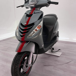 Stickerset CVS Mercedes AMG Rood | Piaggio Zip - AE-trading