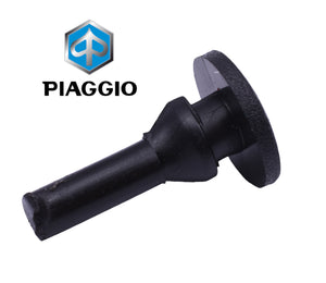 Plug Achterspatbord OEM Rubber | Piaggio / Vespa - AE-trading