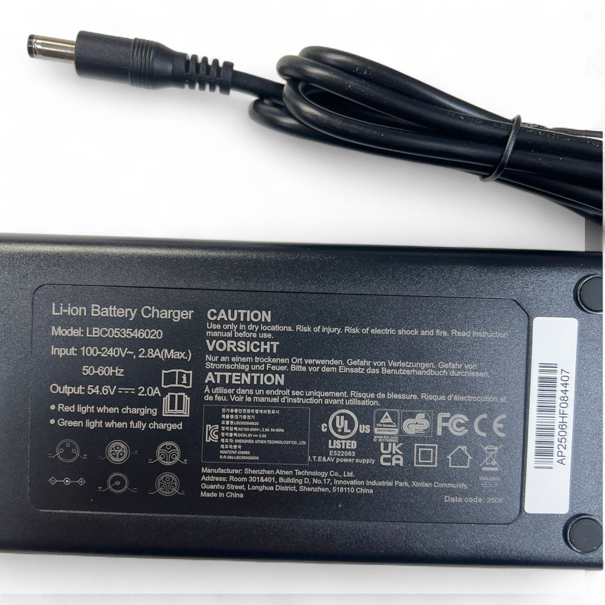 Oplader Ouxi Nieuw Model (2025) – Origineel – 4-pins – 54.6V – Voor 48V Ouxi accu’s - AE-trading