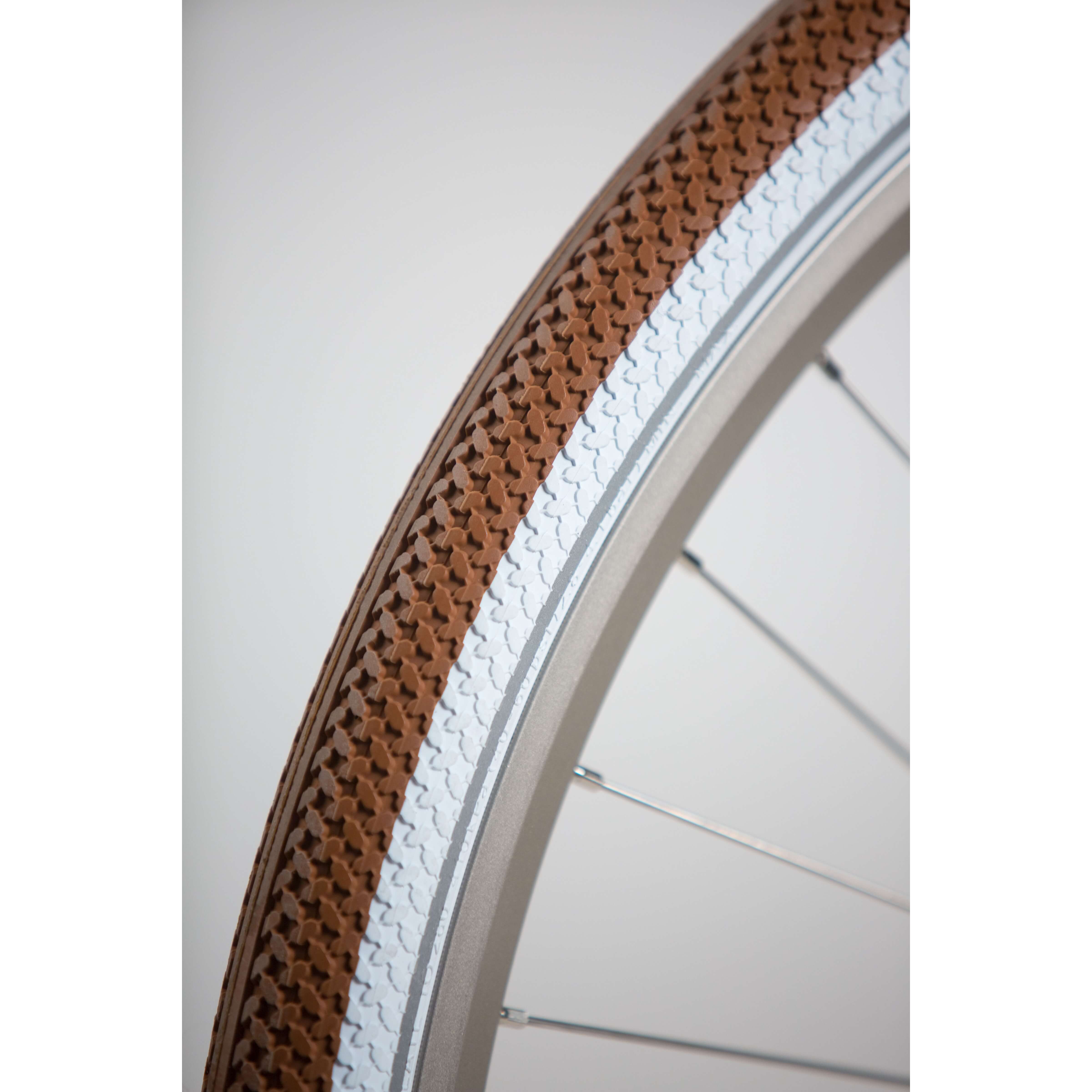Cortina btb Canberra 28 x 1.75 caramel/wit refl - AE-trading