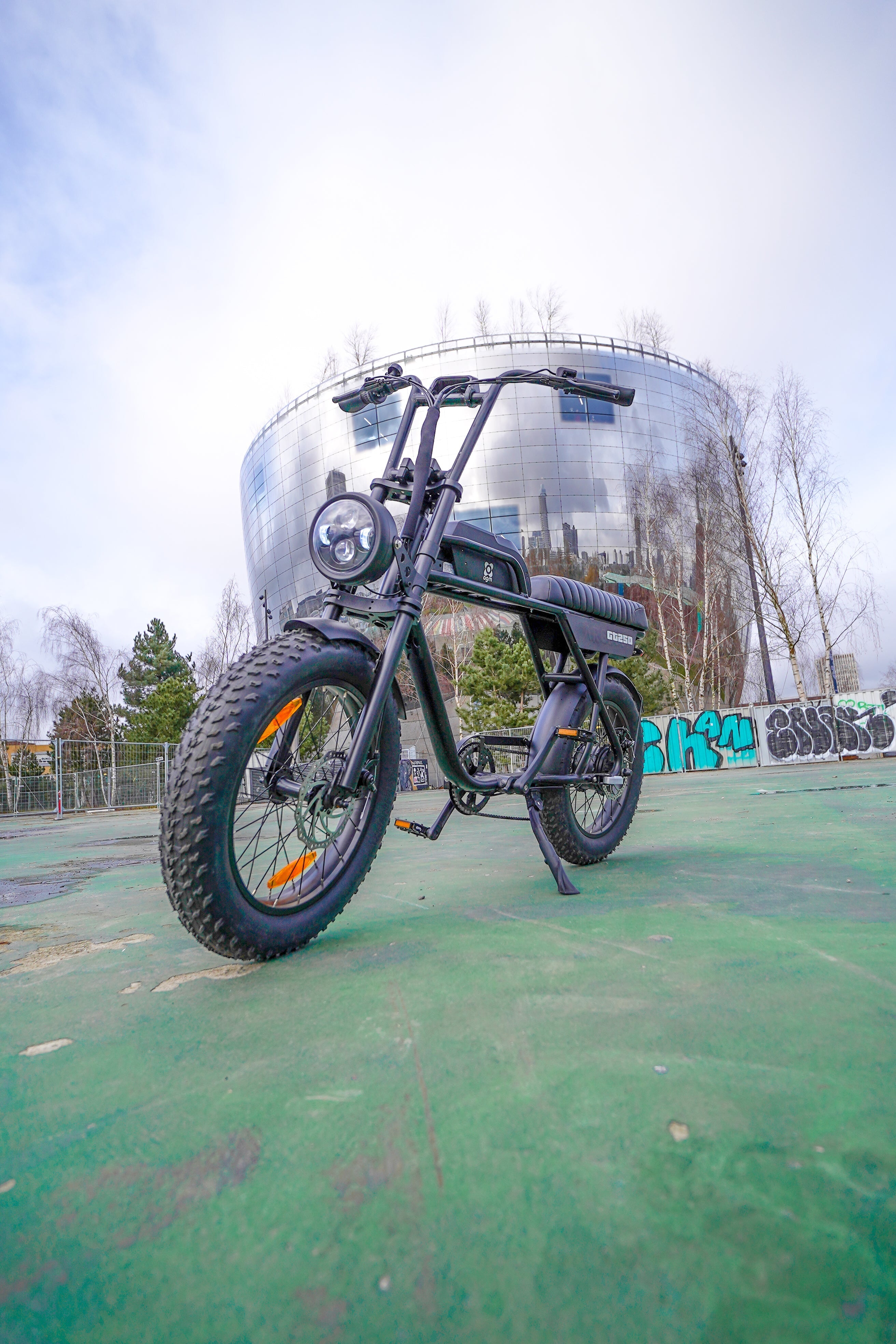 Agm Gt250 - Fatbike 12.8Ah Zwart Hydraulische Remmen Fatbike