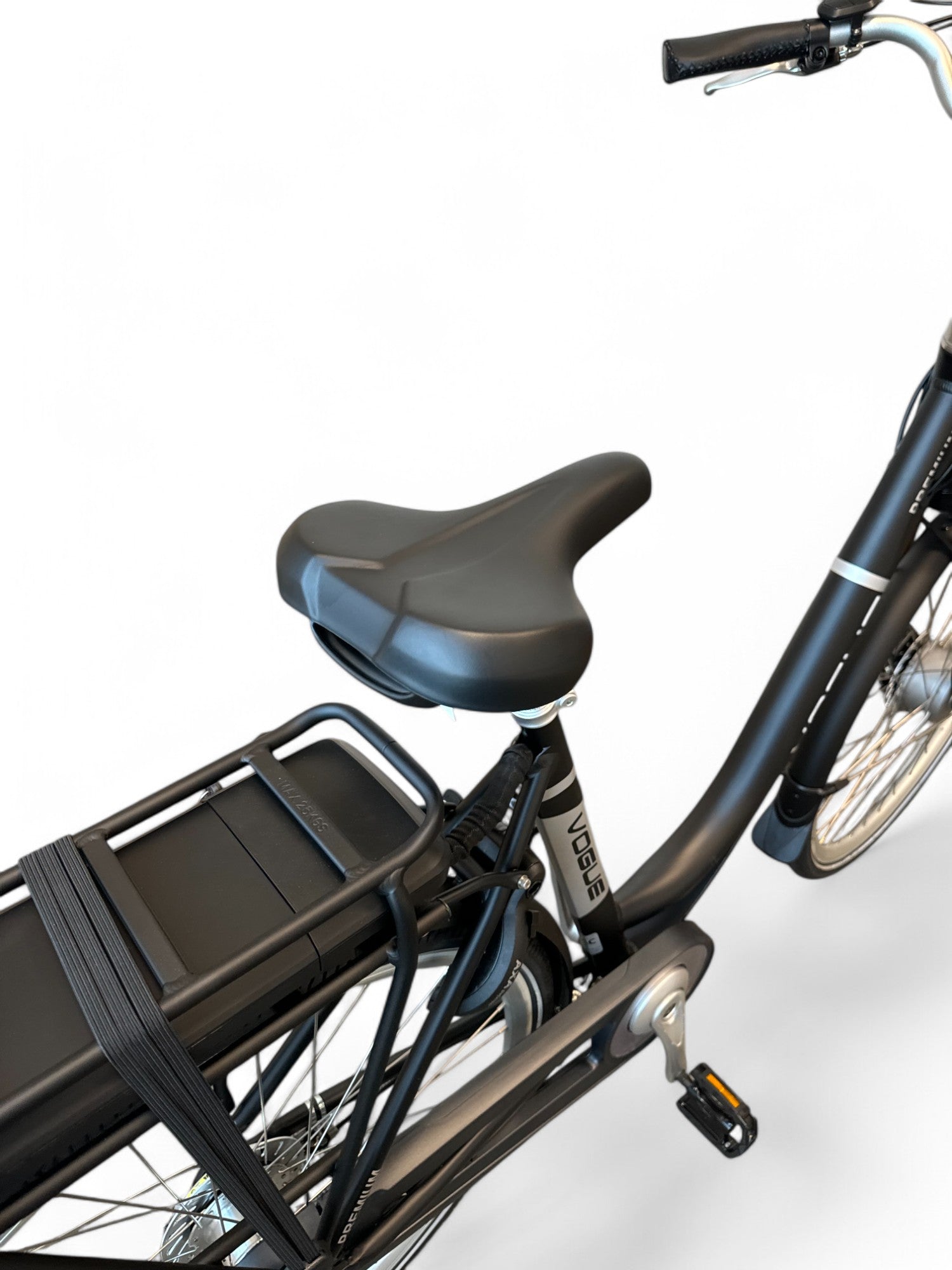 Vogue Premium E-bike 7SP 48cm Lage Instap - Mat Zwart - AE-trading