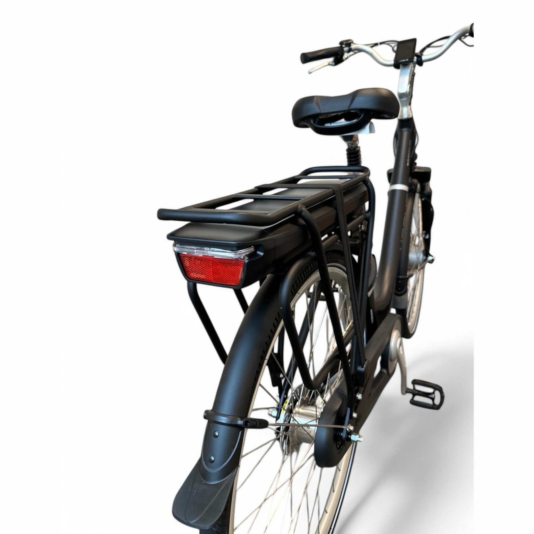 Vogue Premium Elektrische Fiets 7SP 48cm Lage Instap - Mat Zwart - AE-trading