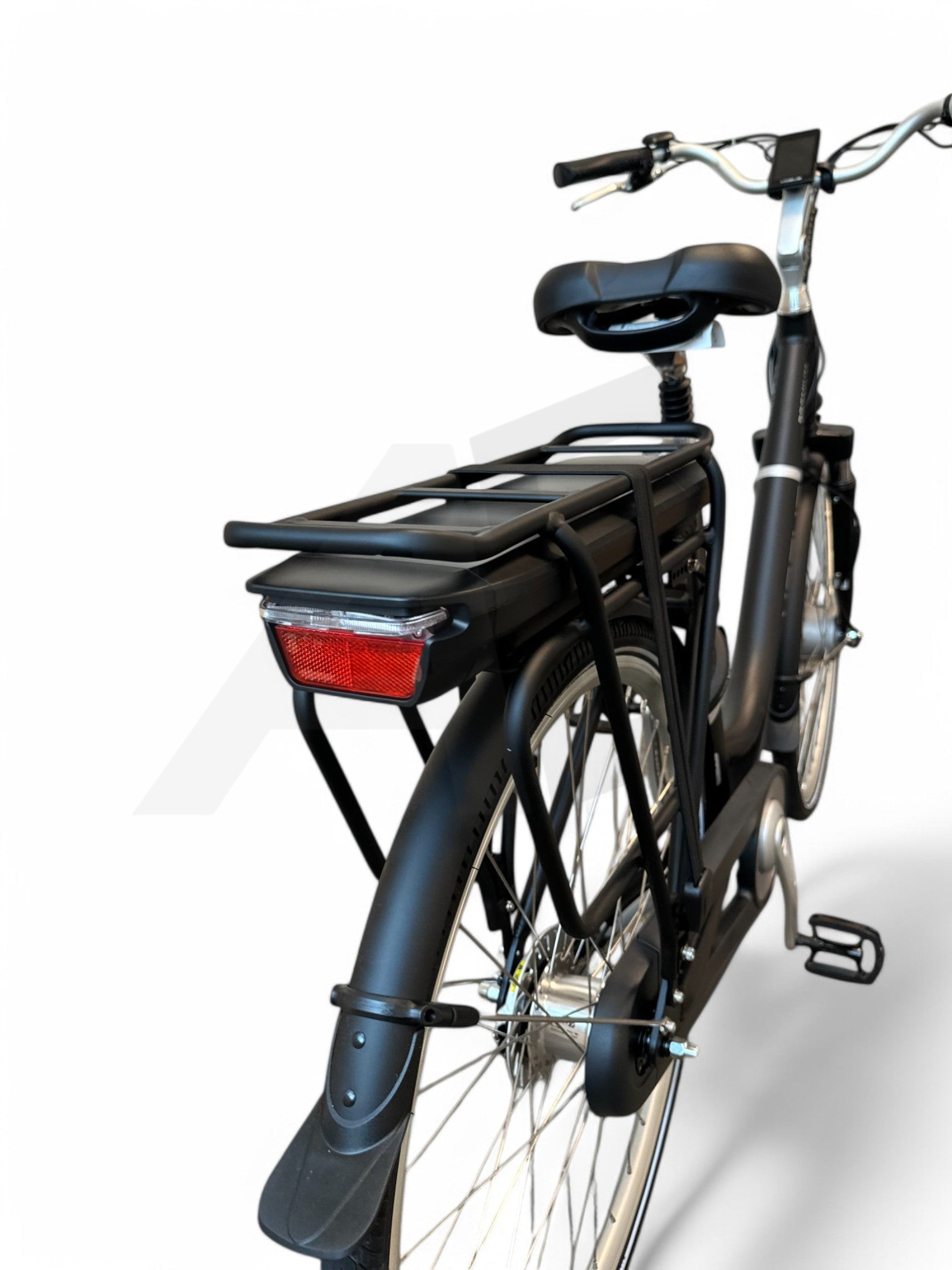 Vogue Premium E-bike 7SP 48cm Lage Instap - Mat Zwart