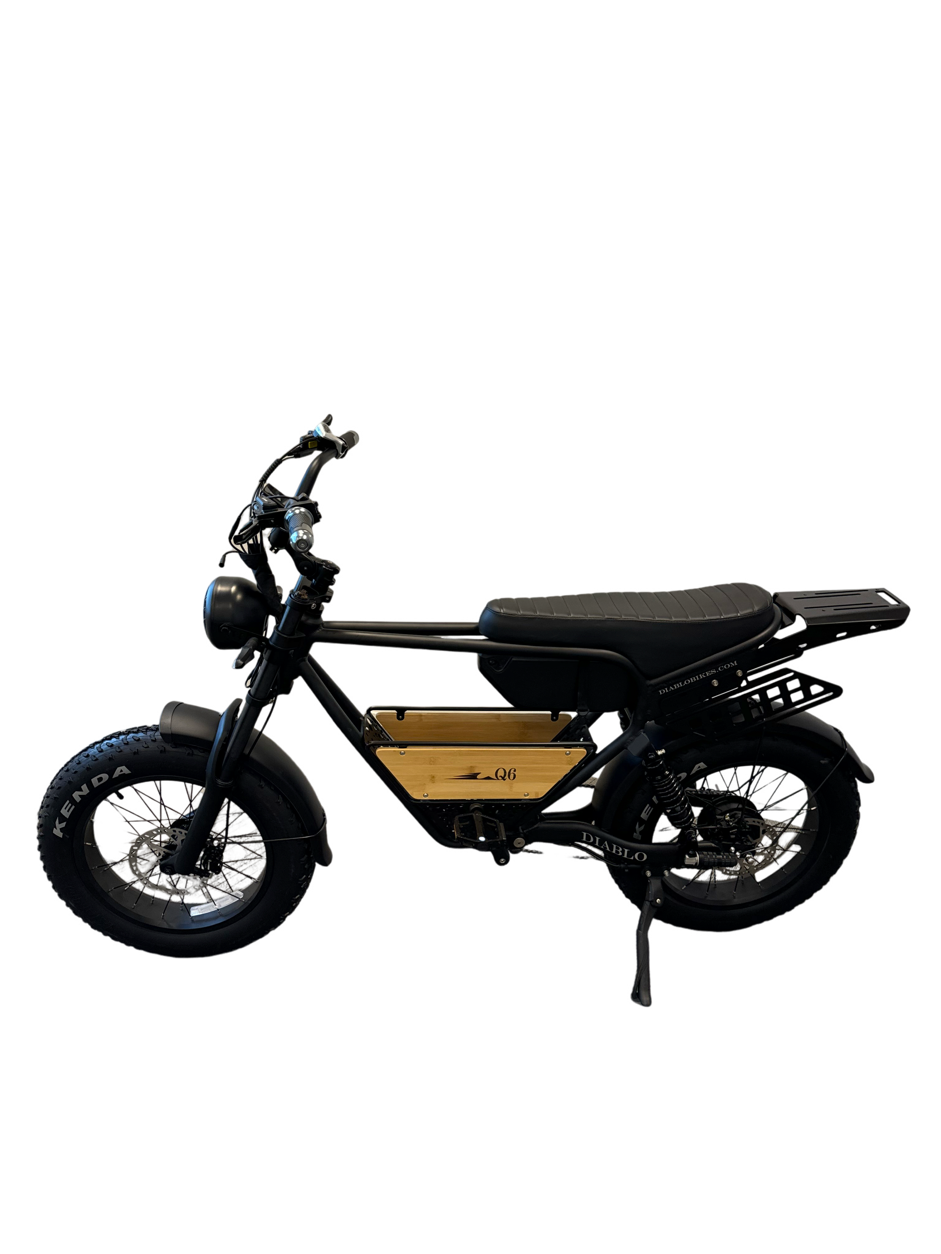 Diablo Q6 Fatbike 7RD Shimano Versnellingen en Hydraulische remmen inclusief alle accessoires - Mat zwart - AE-trading