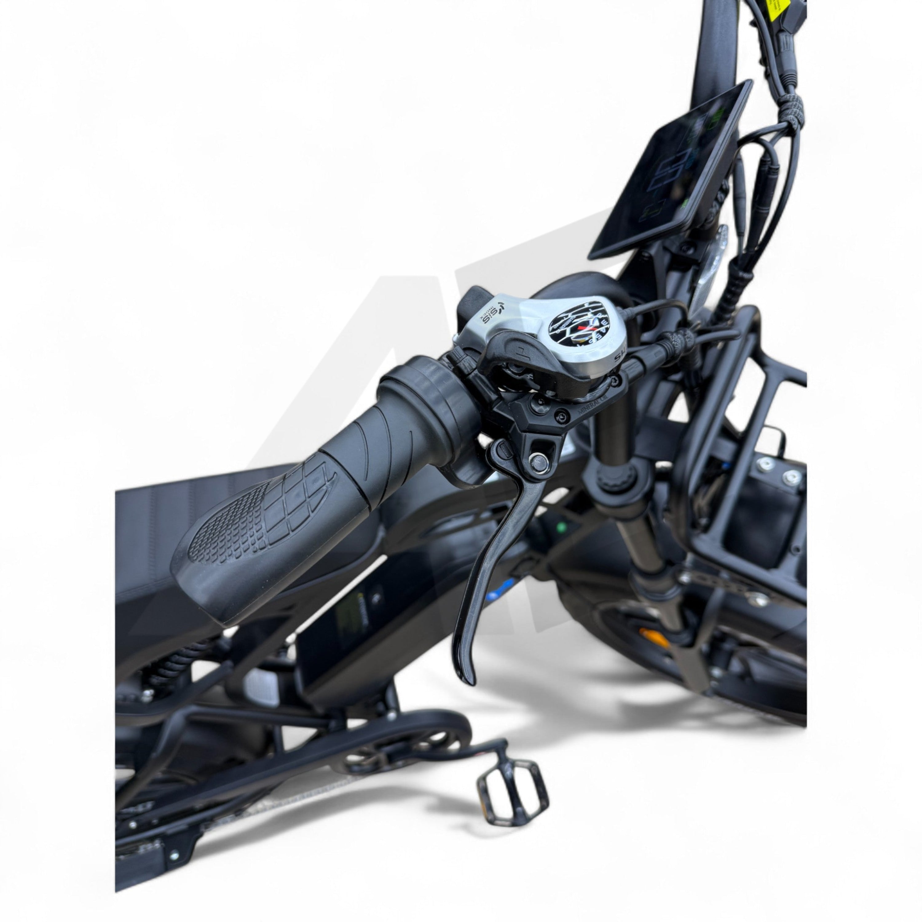 V20 Pro Fatbike QmWheel Zwart 2025 met Hydraulische remmen - AE-trading