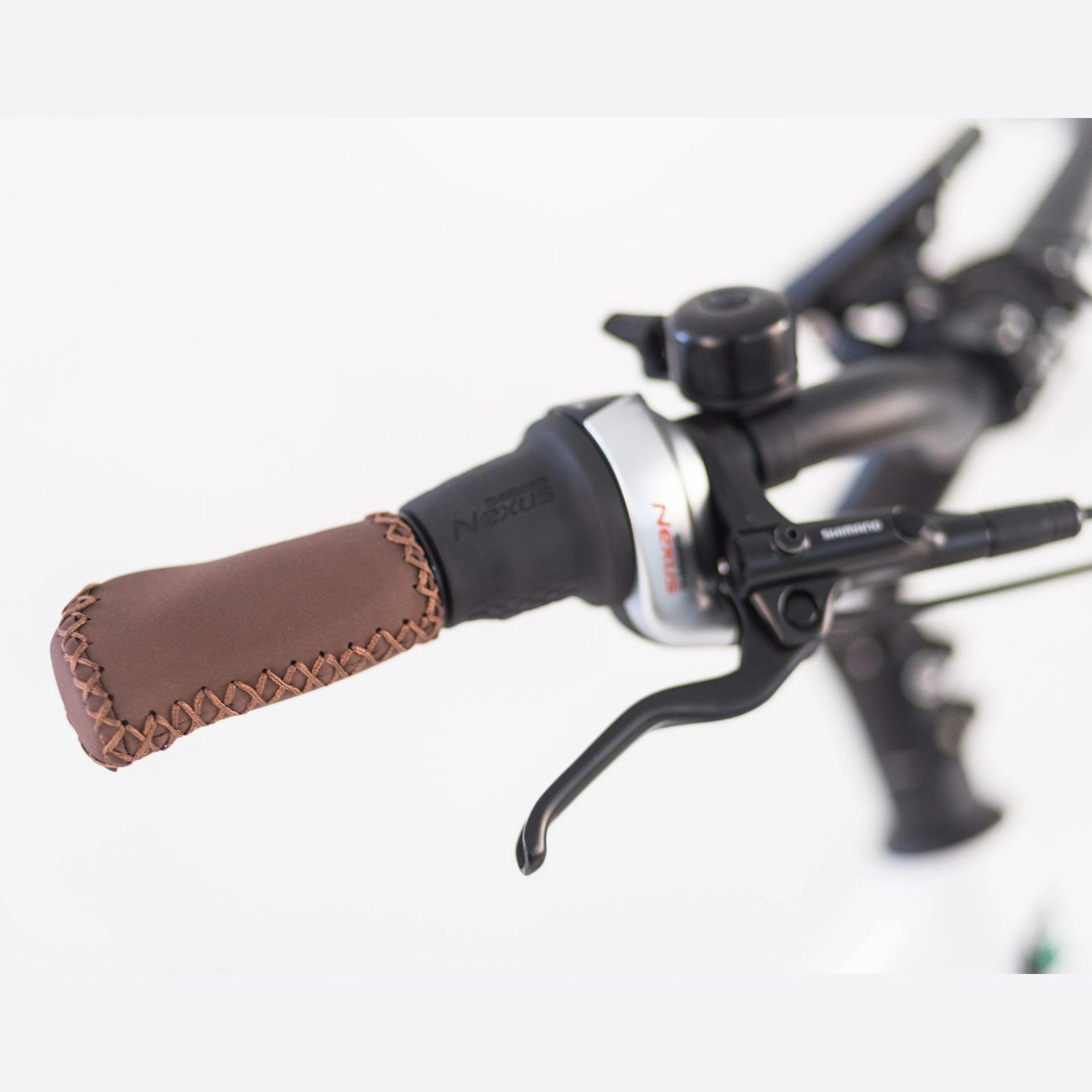 Puch E-Dance S N7 Elektrische Fiets - Damesfiets - Glans wit - Lage instap - Ananda M80 - 7 versnellingen - E-bike