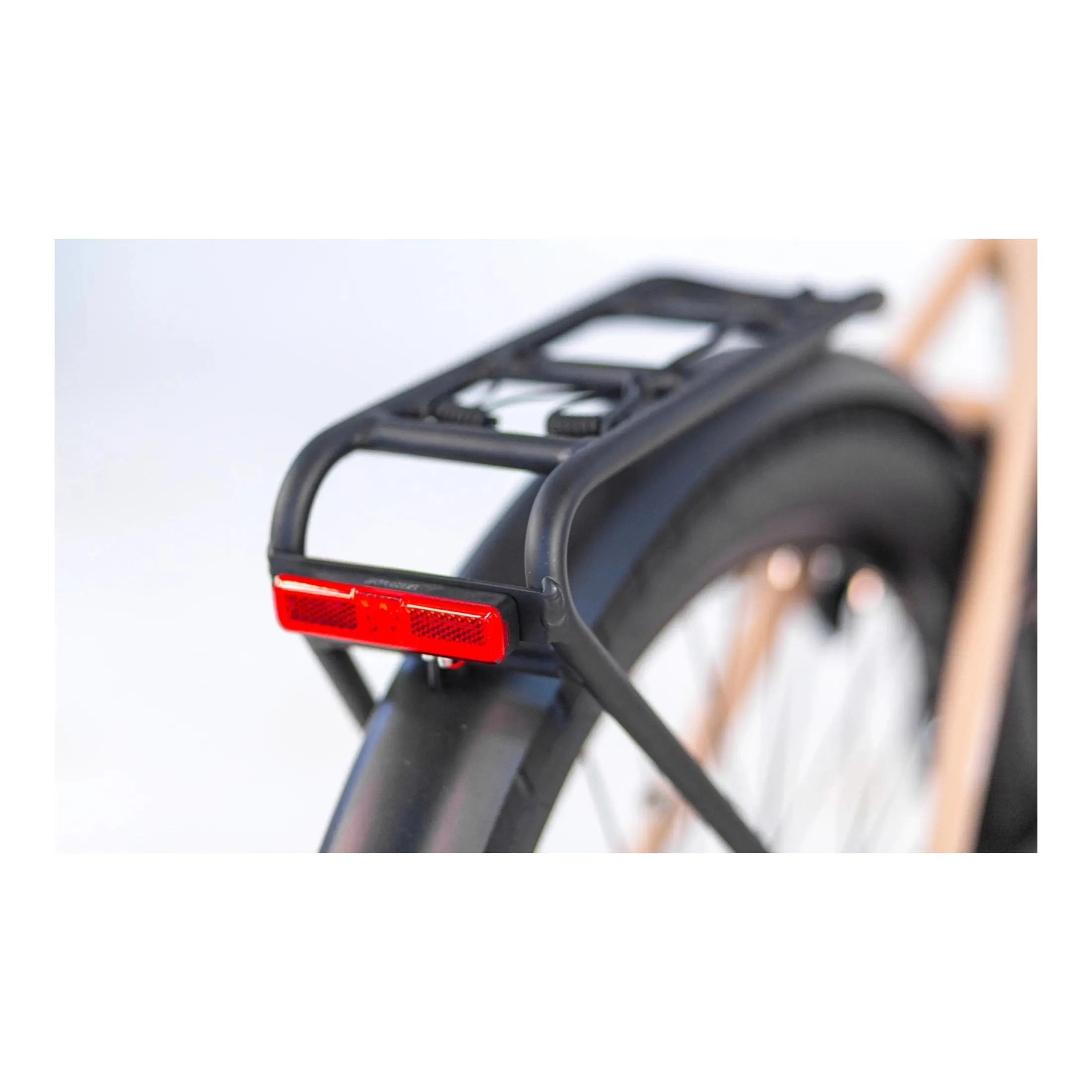 Puch E-Felice N7 - Elektrische Fiets - Mat Beige - 53cm - Lage Instap - 720Wh Accu Capaciteit - 250W Ananda Middenmotor - Hydraulische Remmen - Shimano Nexus 7 Versnellingen - AE-trading