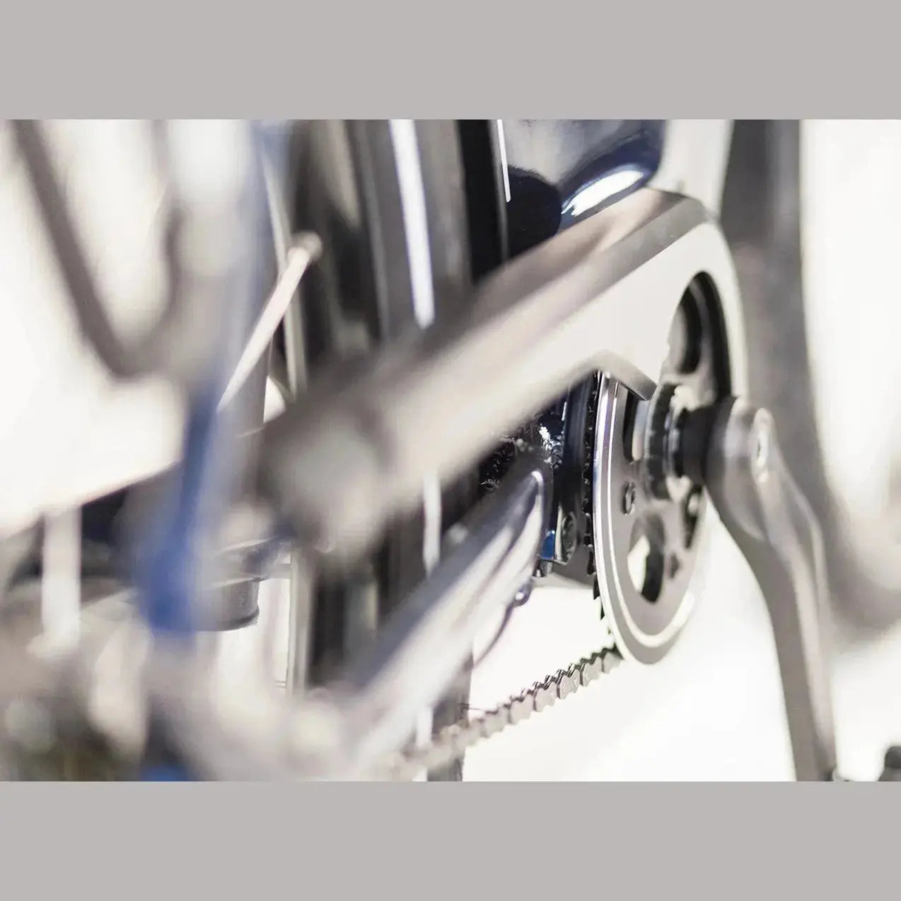 Puch E-Modern SUV N7 Elektrische Fiets - Diep Blauw - Damesfiets - 54cm- E-bike - AE-trading