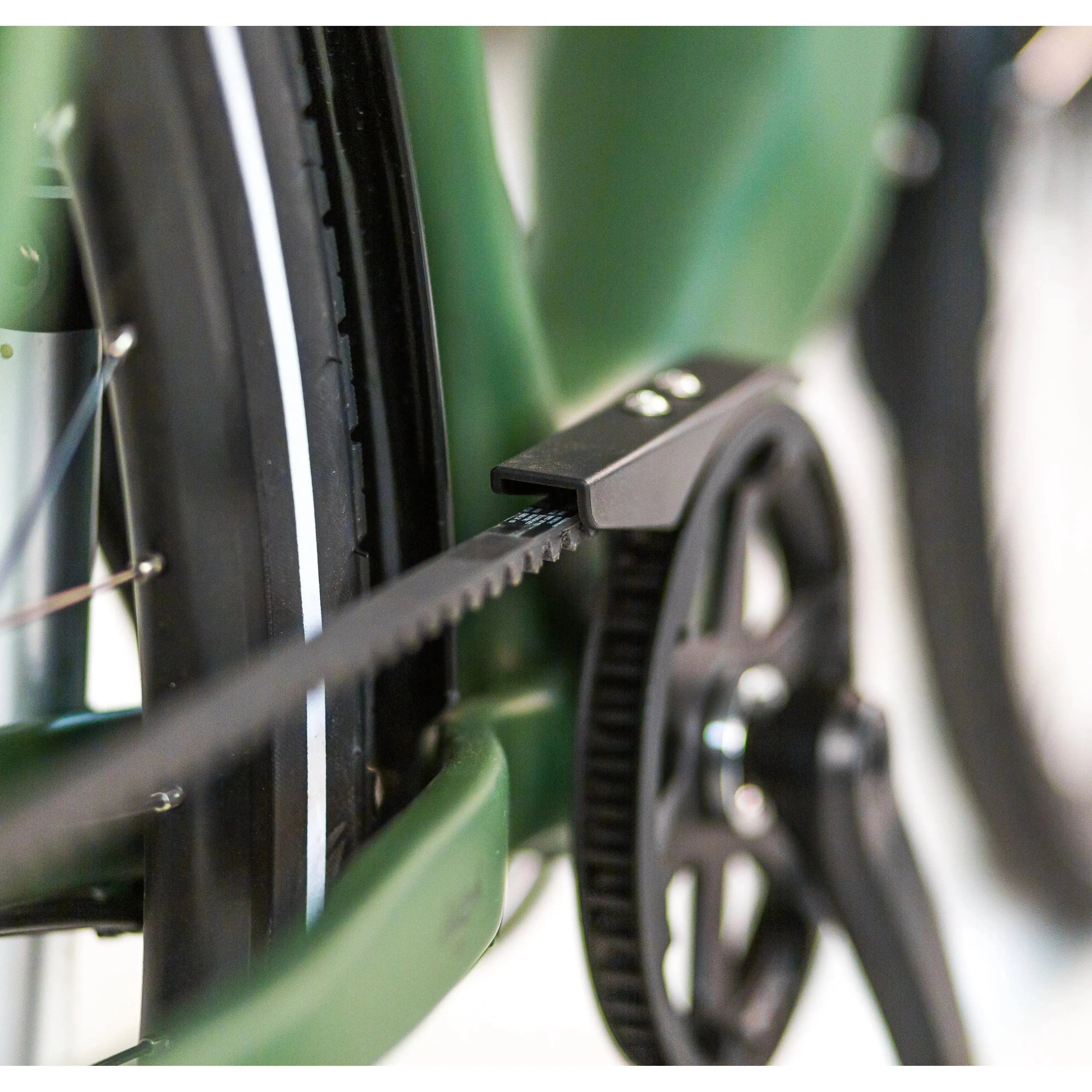 Puch E-Nova Elektrische Fiets - Mat Legergroen - 55 cm - Achterwielmotor - AE-trading
