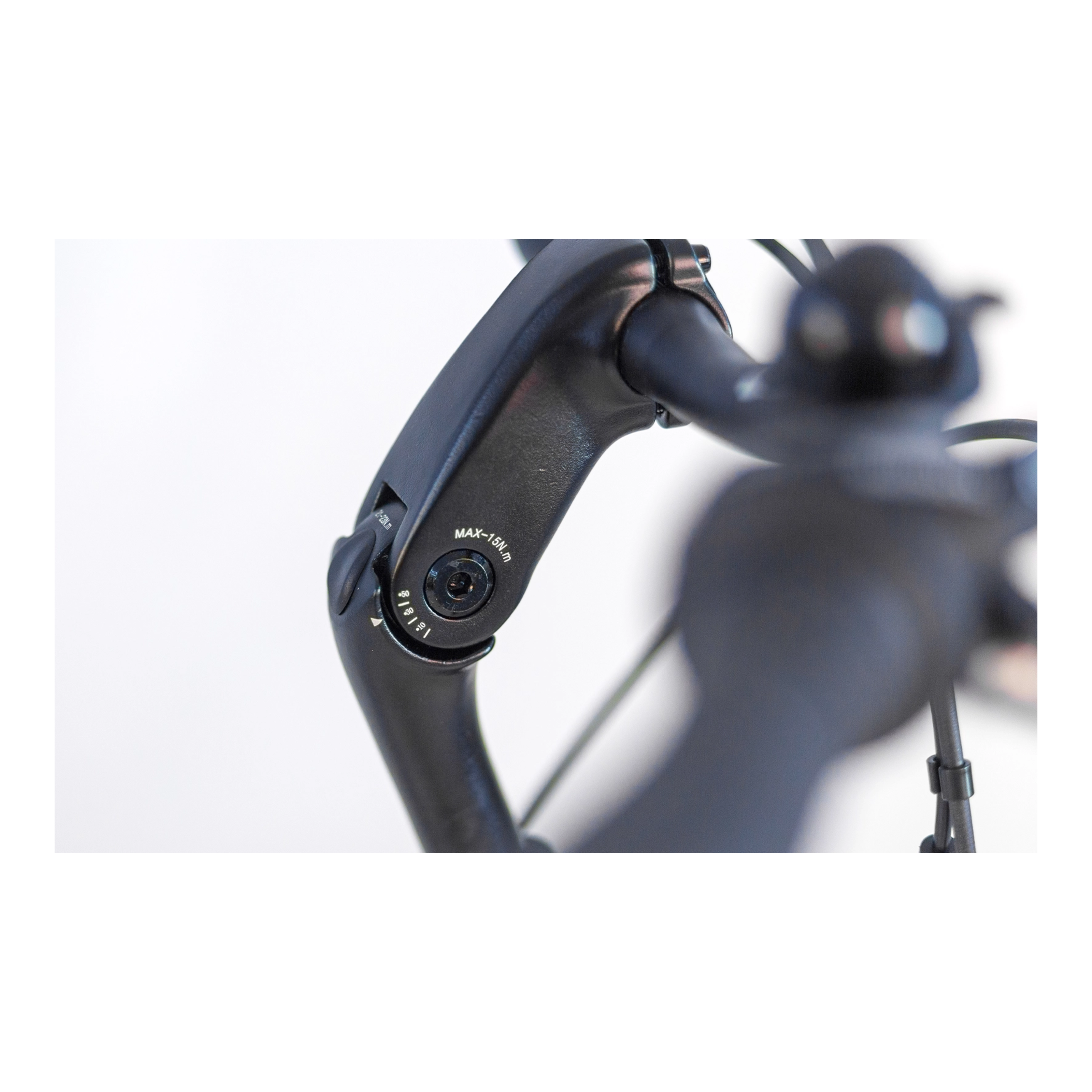 Tomos EB 05 - Elektrische Fiets - Glanzend Wit - 28 inch - 50 cm - Accu 522Wh - 250W Ananda Voorwielmotor - Shimano Tourney 7 Versnellingen - V-Brake Remmen - AE-trading