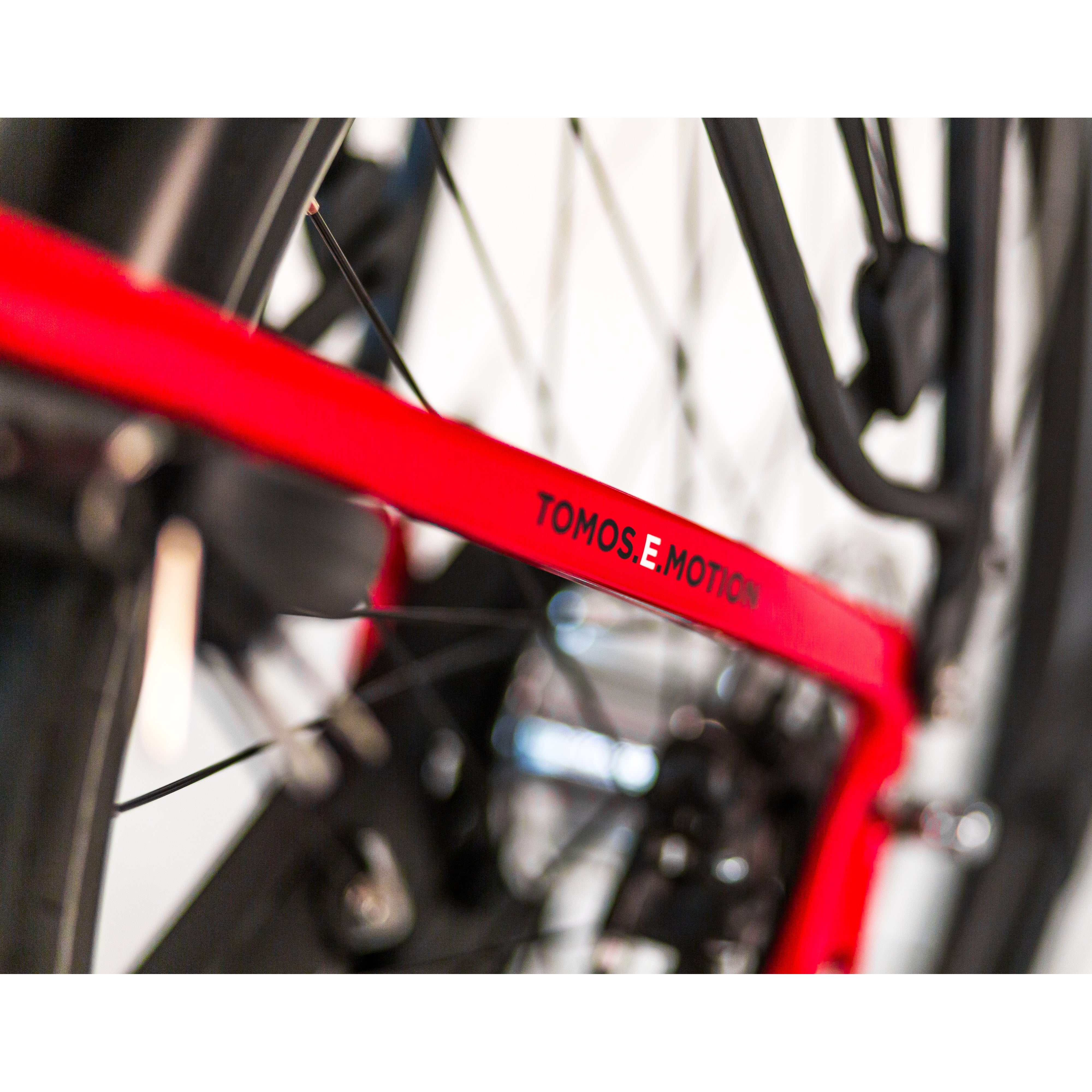 Tomos EB 14 - Red Glossy - Lage Instap - 55m - 748Wh - AE-trading
