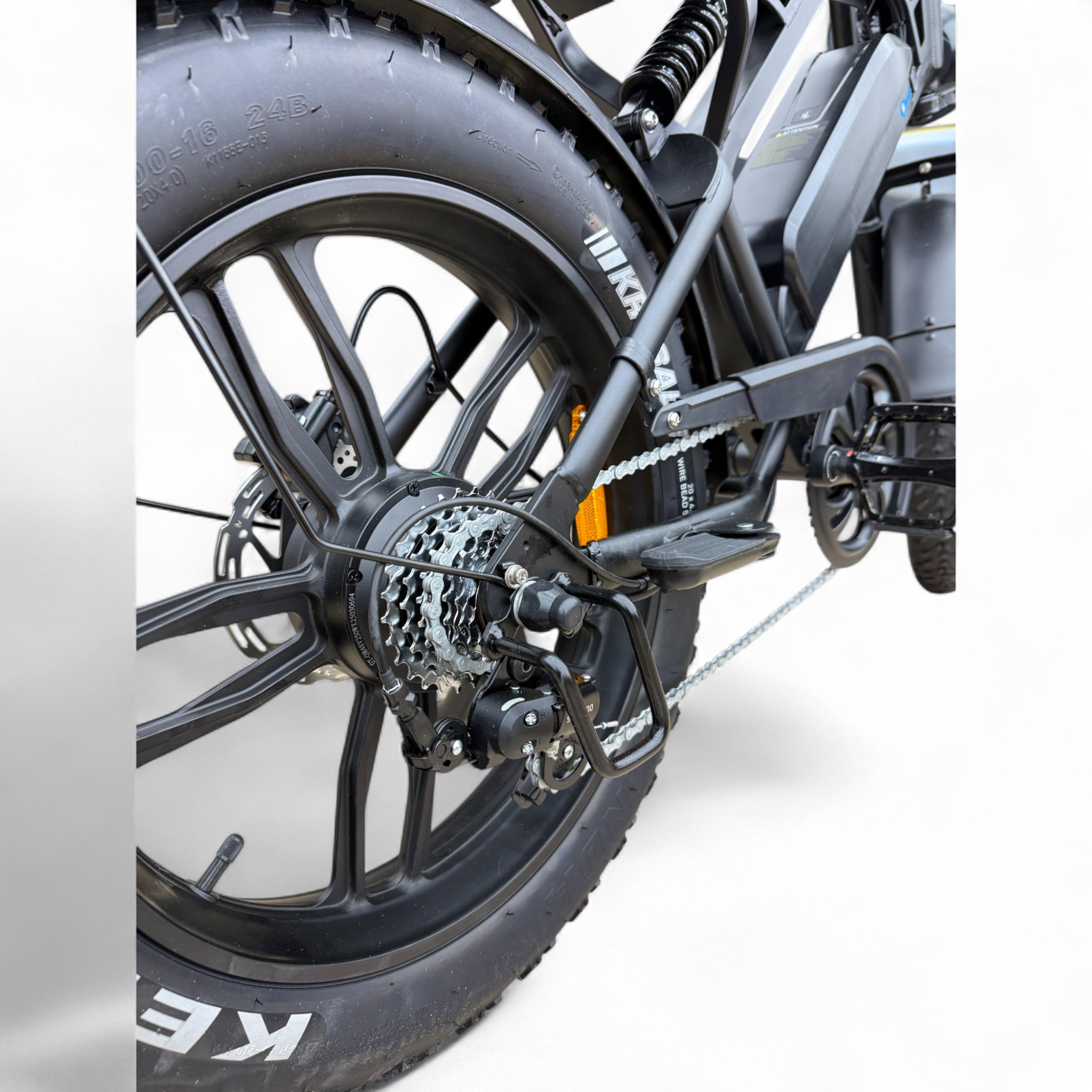 V20 Pro Fatbike QmWheel Zwart 2025 met Hydraulische remmen - AE-trading