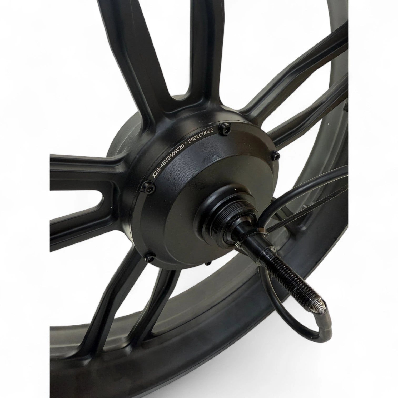 Velg met motor QmWheel V20 Pro, S20 Pro, C28 Nieuw Model 250W Rode Kabel aan Rechterzijde - AE-trading