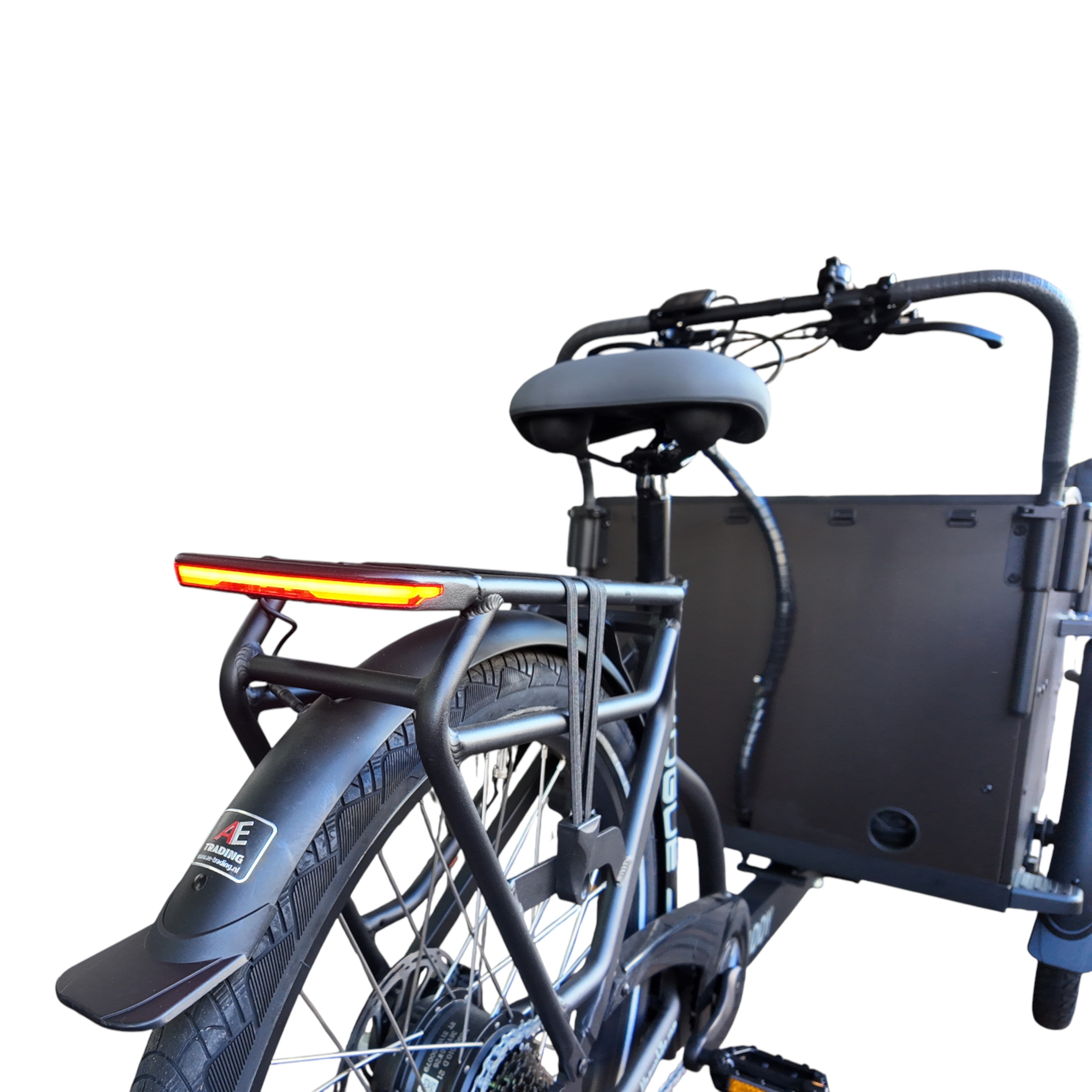 Vogue Caddy - Elektrische Bakfiets - Mat Zwart - Bruine Accenten - Accu 468Wh (36V, 13Ah) - Bafang Achterwielmotor - Shimano 7 Versnellingen - Hydraulische Remmen - AE-trading