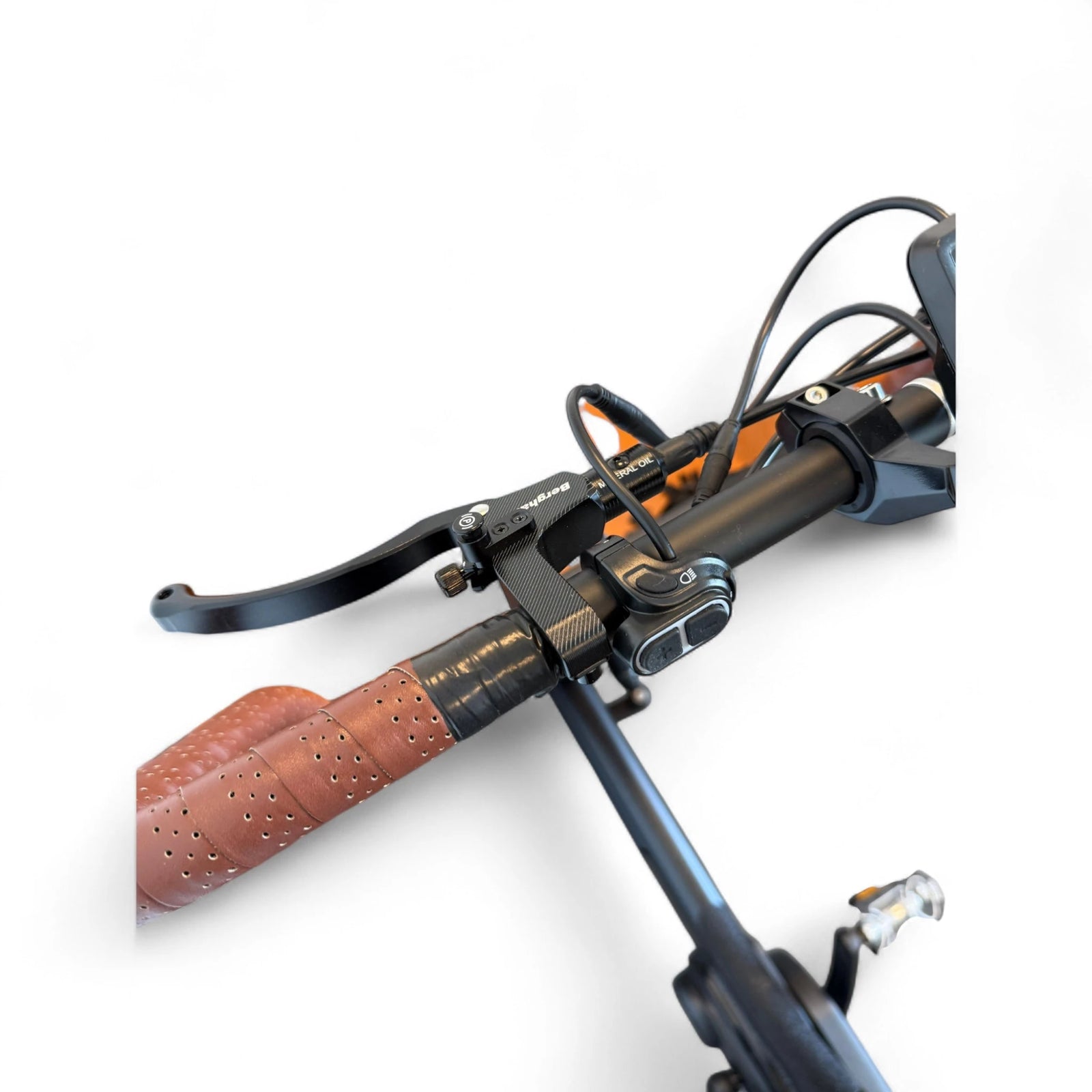 Vogue Carry 3 Elektrische Bakfiets - Mat Zwart/Bruin - 48 cm - Bafang M400 Middenmotor - AE-trading