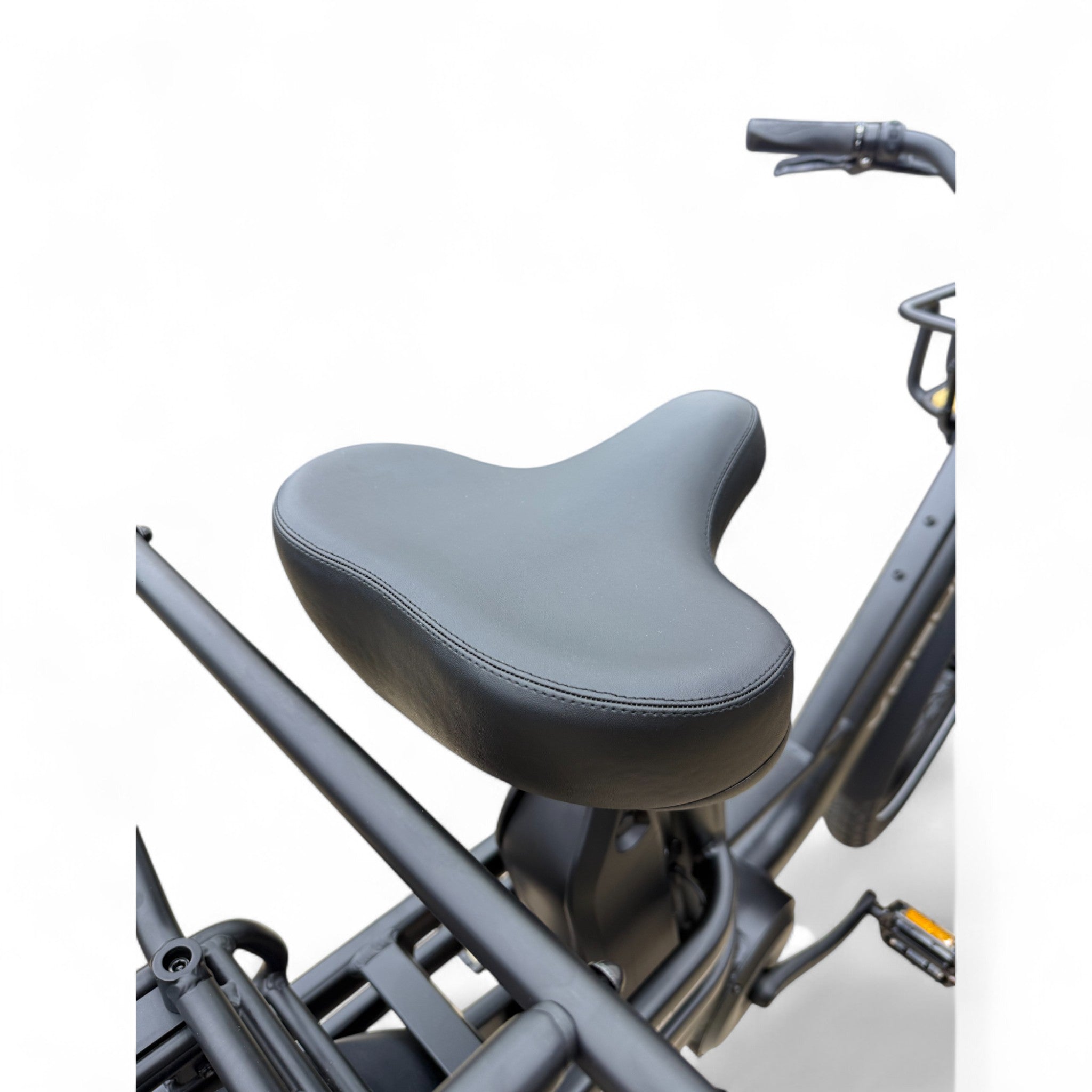 Vogue Wonder Longtail – Elektrische Longtail Bakfiets – Zwart - 24 inch – 180 kg Draagvermogen – Dubbele 48V Accu – Shimano 7 Versnellingen – Hydraulische Remmen - AE-trading