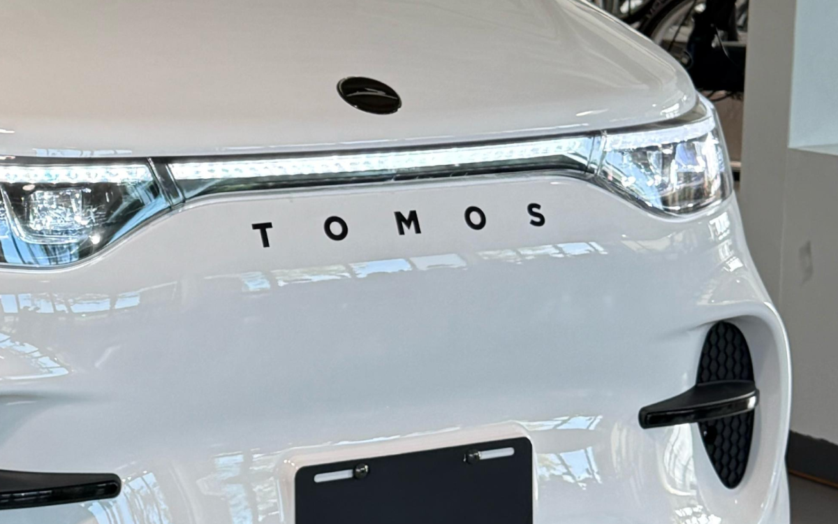 Tomos EC01 – Elektrische Brommobiel – Microcar 45 km/u – 2500W Motor – 100 km Actieradius – 2-zitter met Luxe Uitvoering - Wit - AE-trading